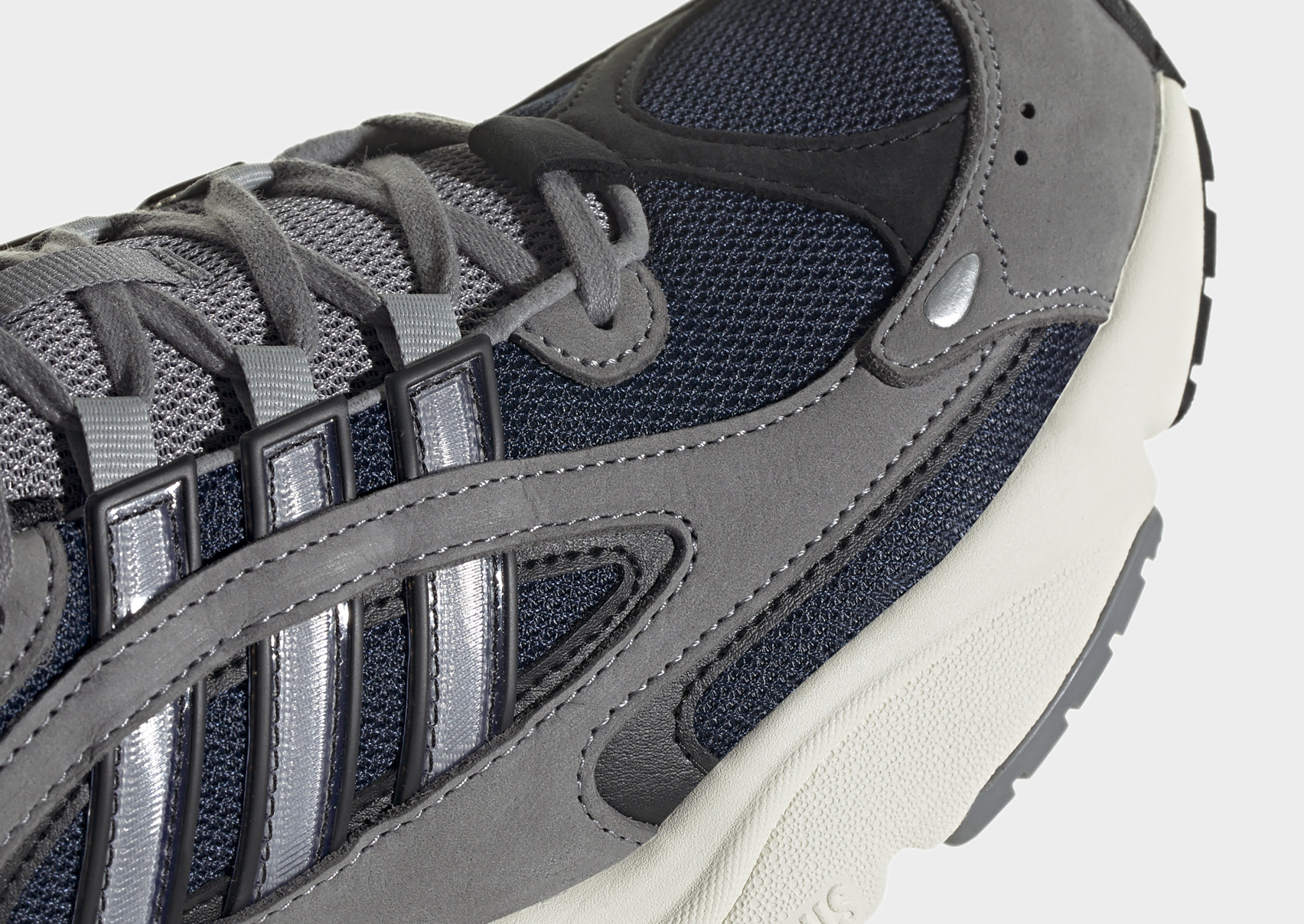 adidas Chaussure OZMILLEN