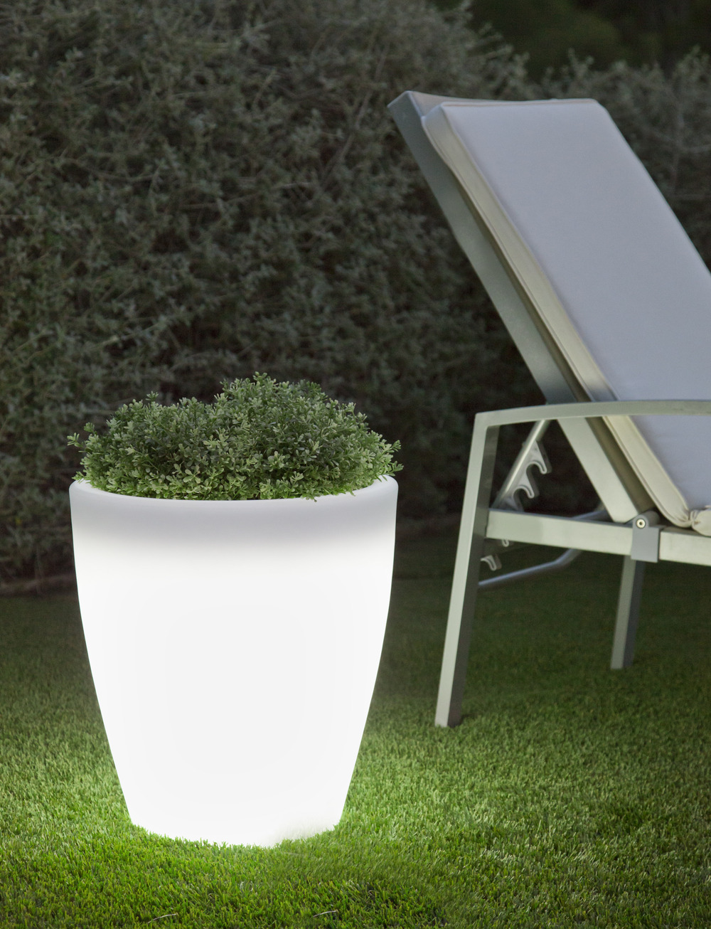 Pot lumineux rond violeta 40 solaire+batterie rechargeable led rgb avec télécommande ø40x43cm