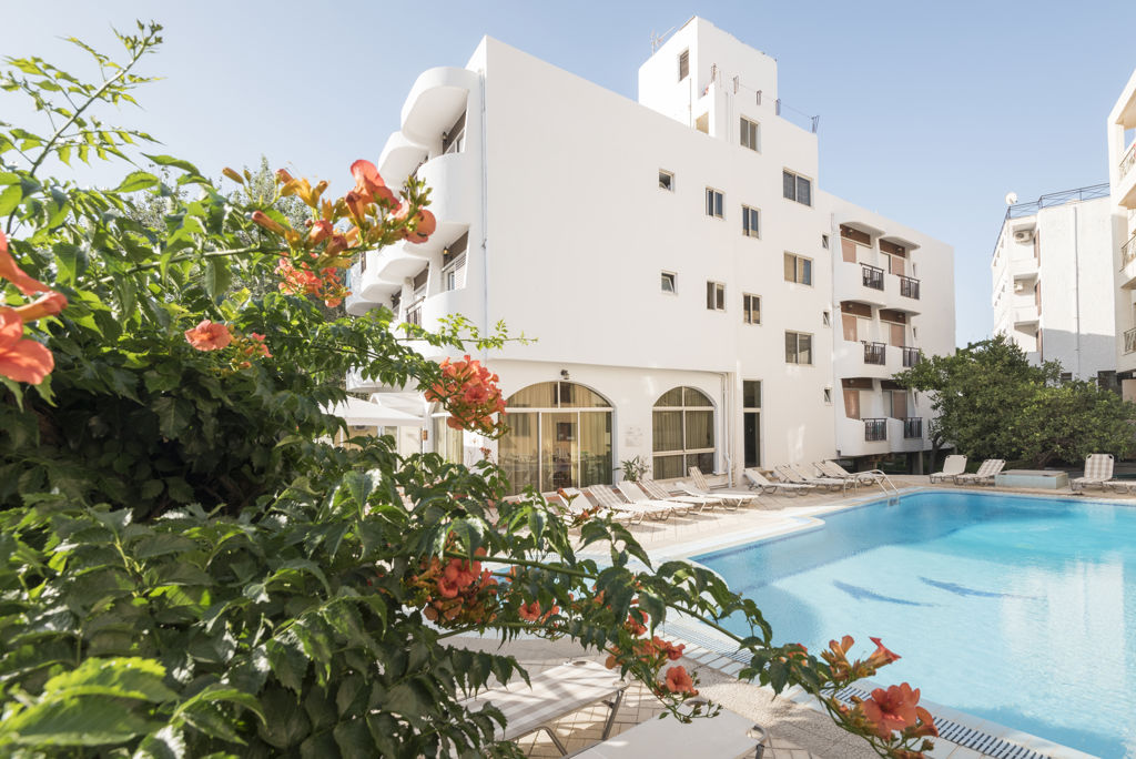 Captain's Hotel Logies en ontbijt - Hotel