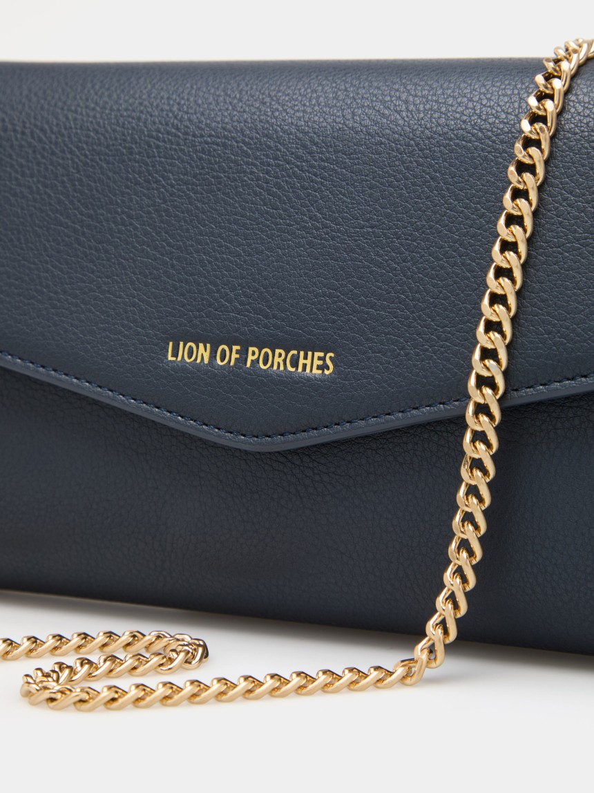 Mala clutch com alça removível