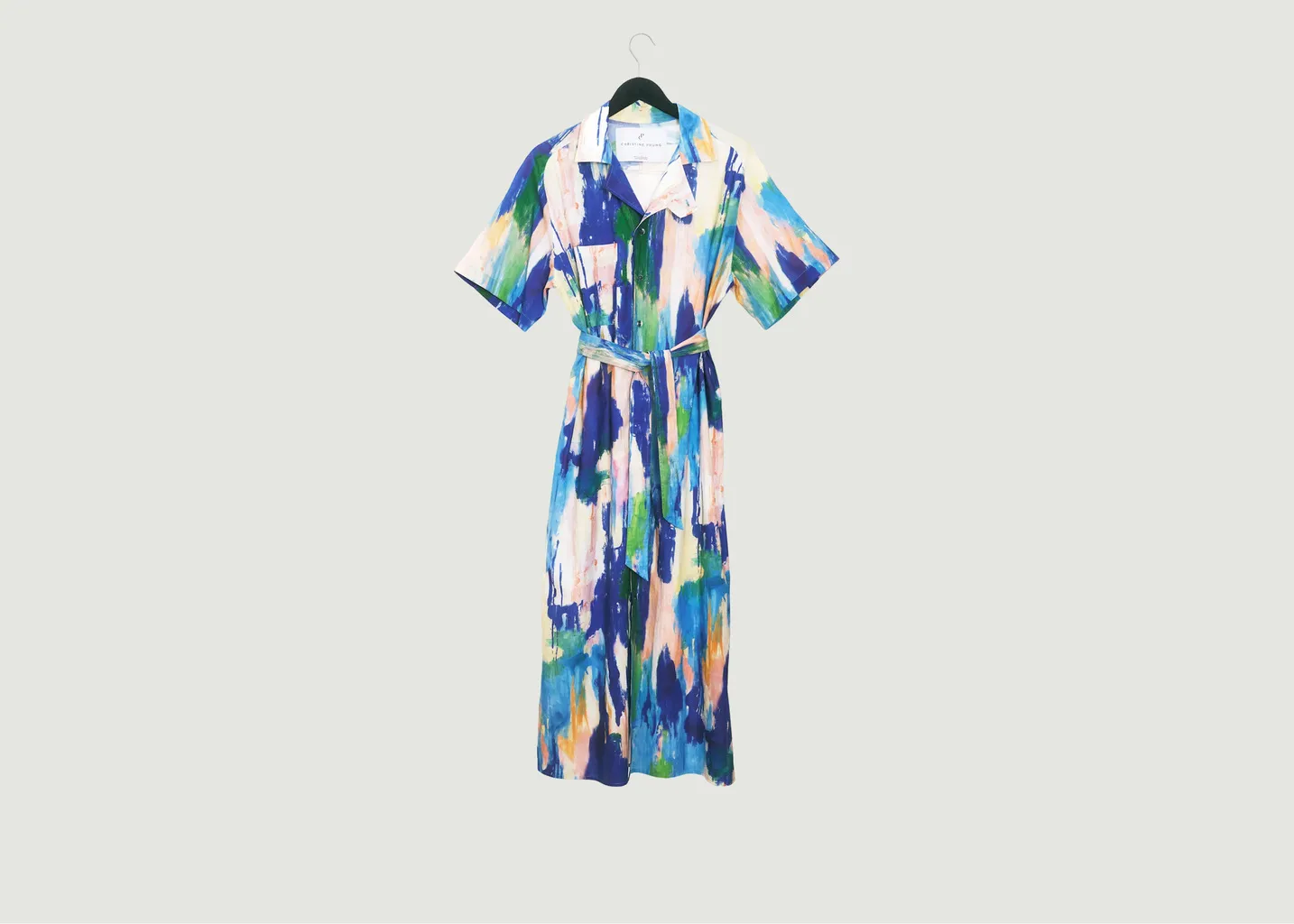 Robe Delta Christine Phung