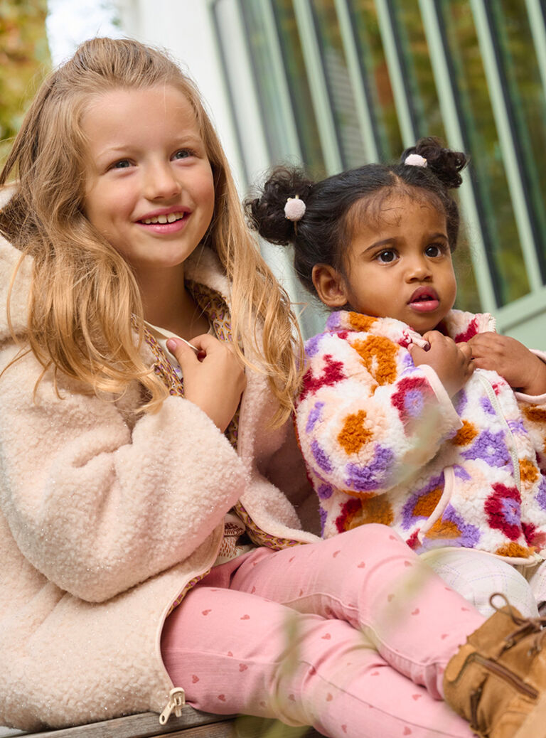Cardigan écru en sherpa pour bébé fille
