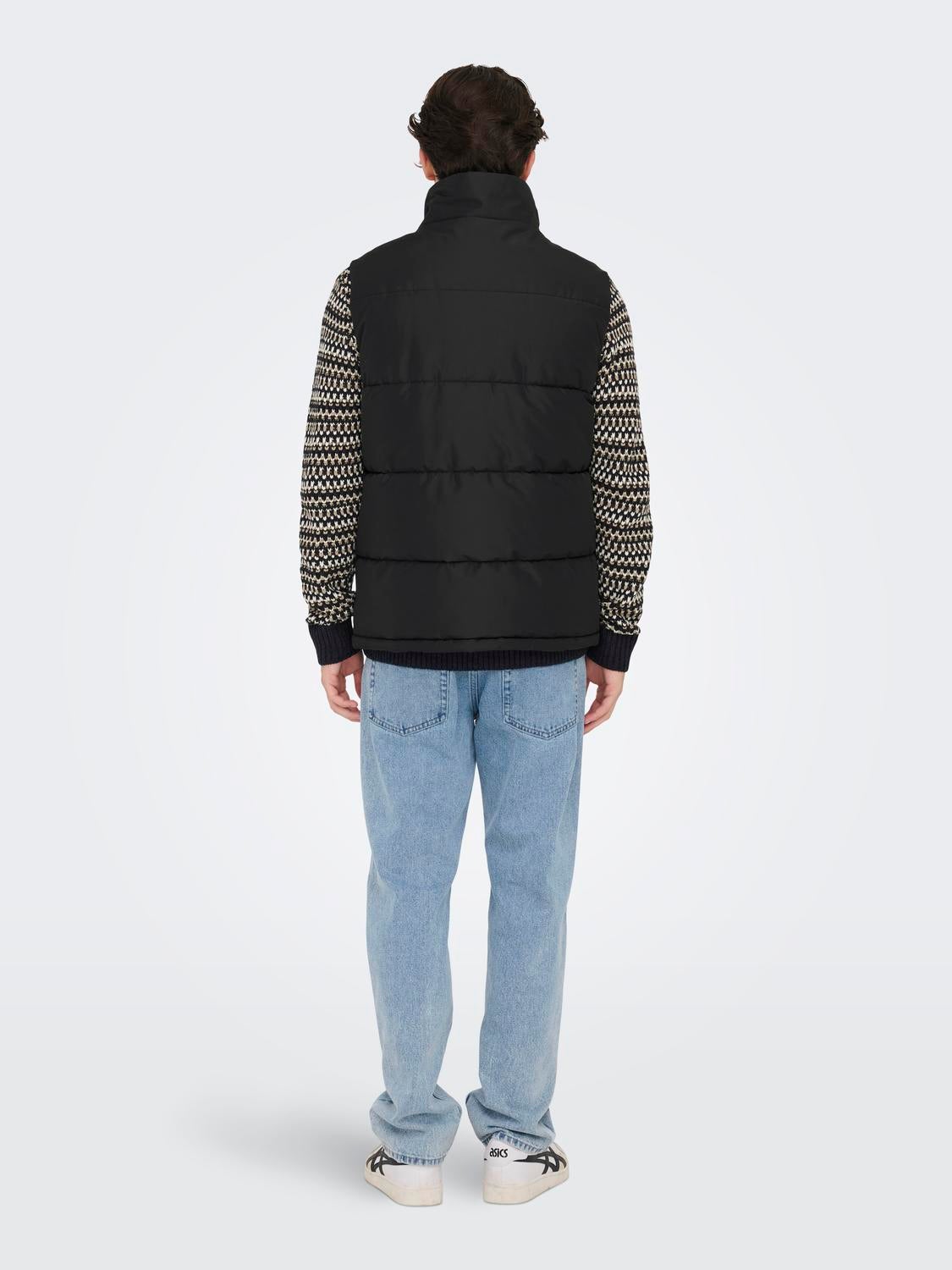 ONSCARL Daunenweste Black