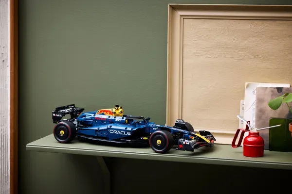 LEGO Technic 42206 Oracle Red Bull Racing RB20 F1-bil