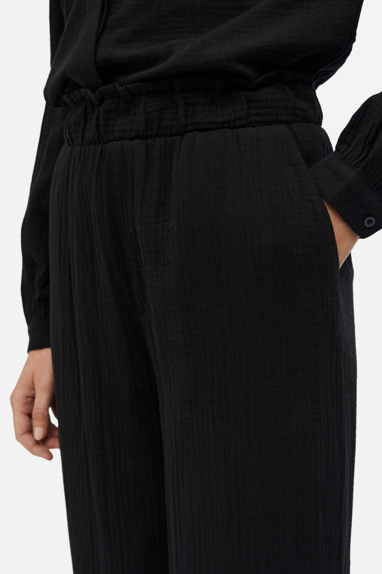Calças de perna larga - Pretas