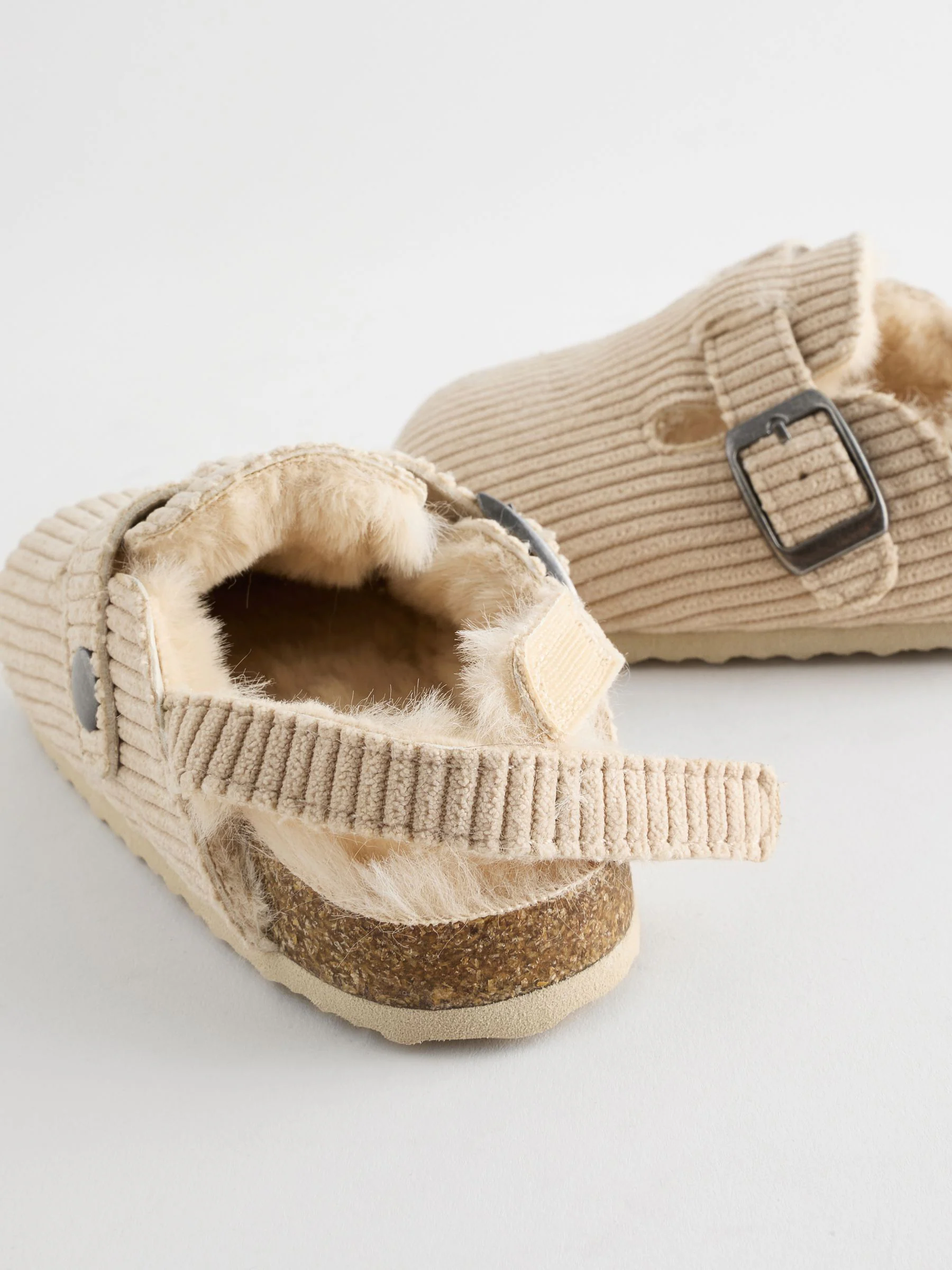 Neutraal - Corduroy pantoffels met kurken voetbed