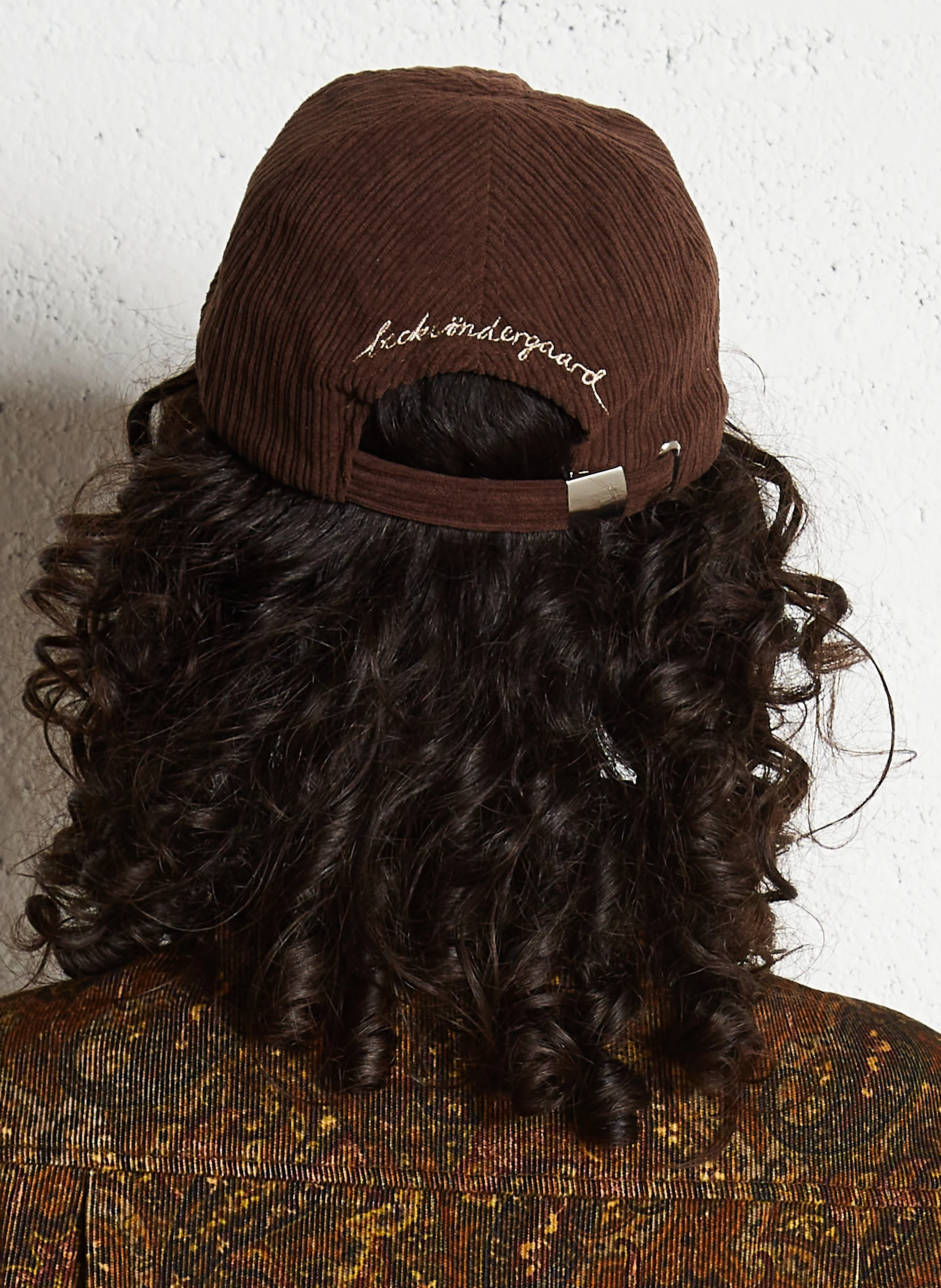 MALVI - Casquette côtelée | Marron