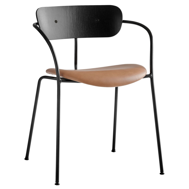 &tradition Pavilion AV4 stoel zwart eiken, cognac Silk Leather