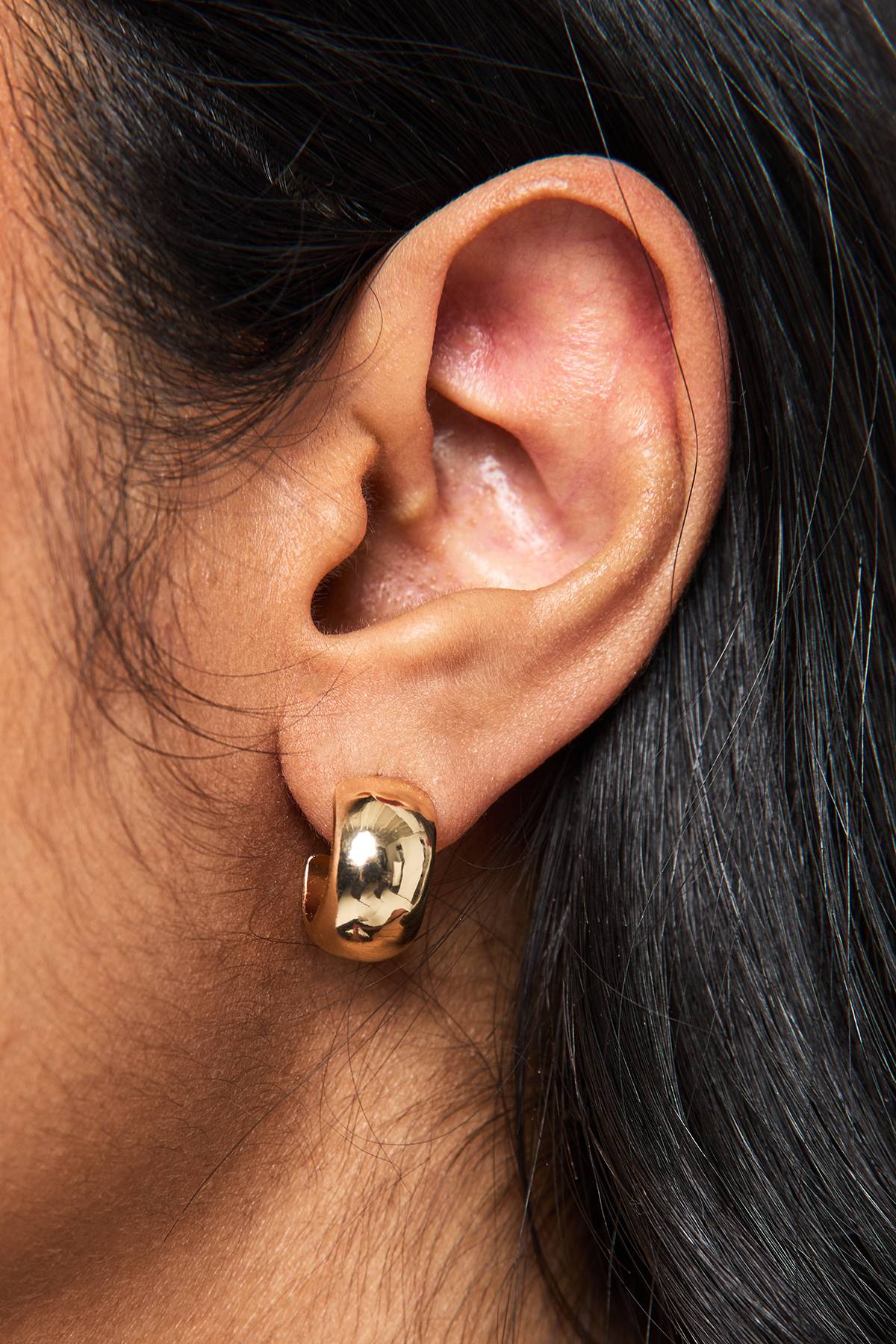 boohoo Boucles d'oreilles créoles mini en or