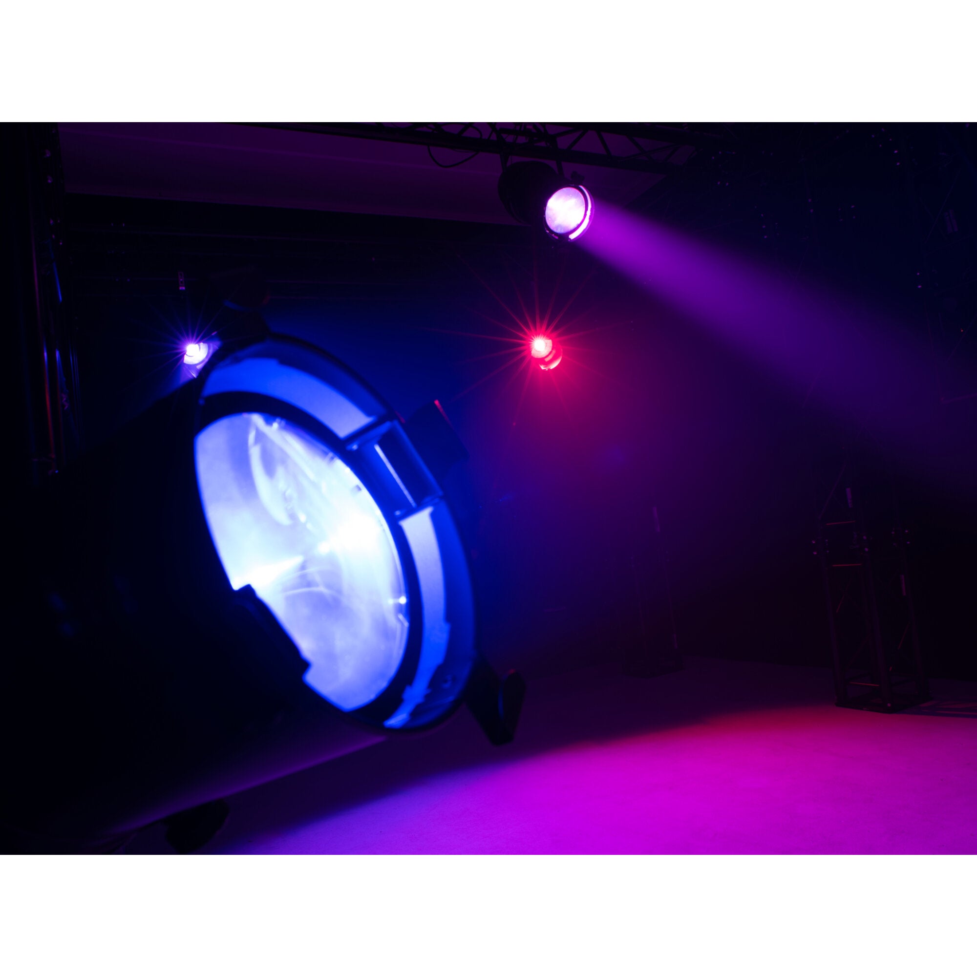 Eurolite LED PAR-64 COB RGBW 120W Zoom bk MK2 theater spot