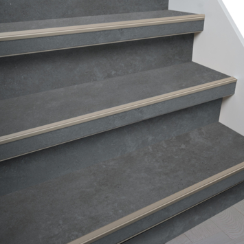 Kleurstaal Firststep Traprenovatie Laminaat Steen Antraciet