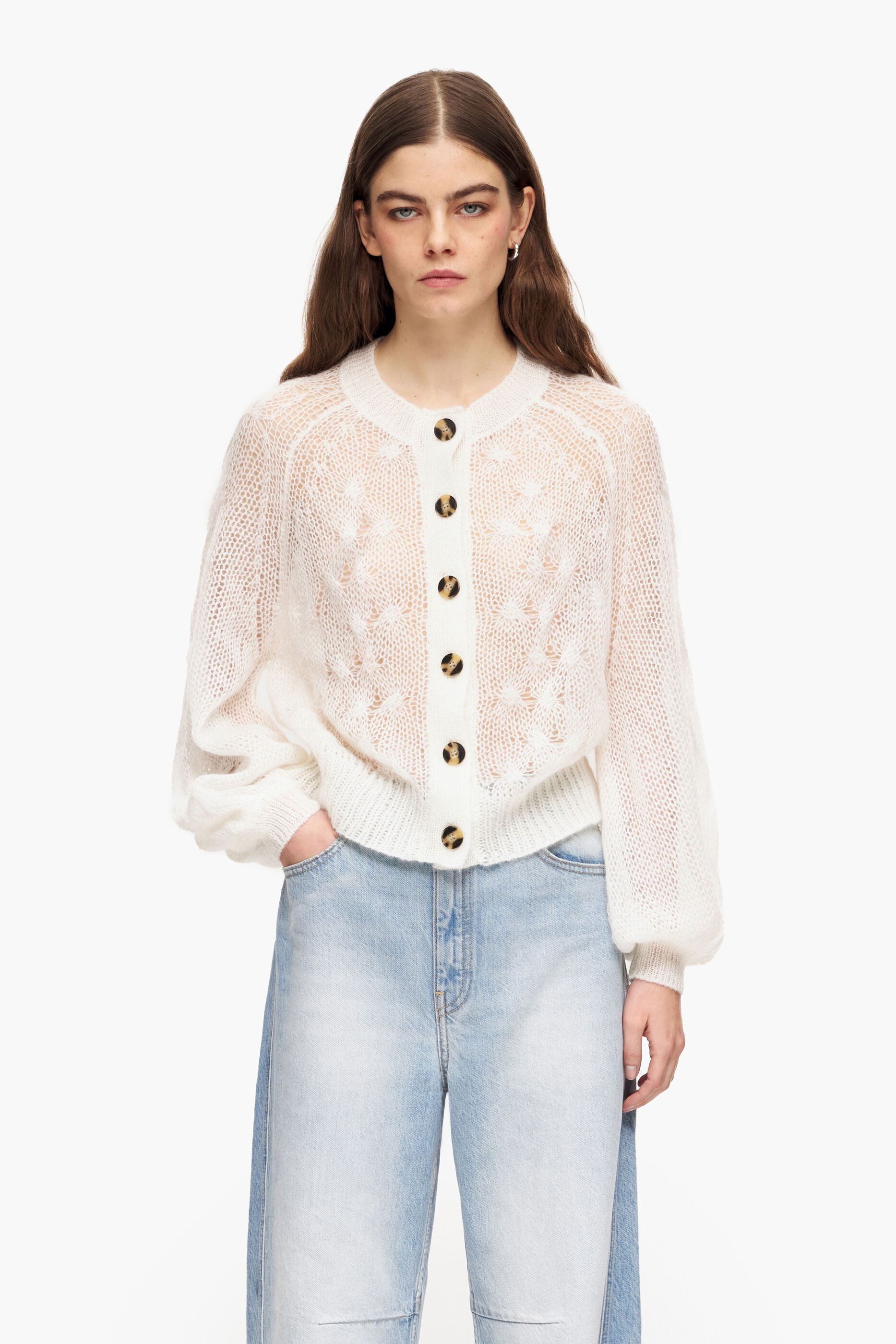 Cardigã de mohair cru com trama vazada