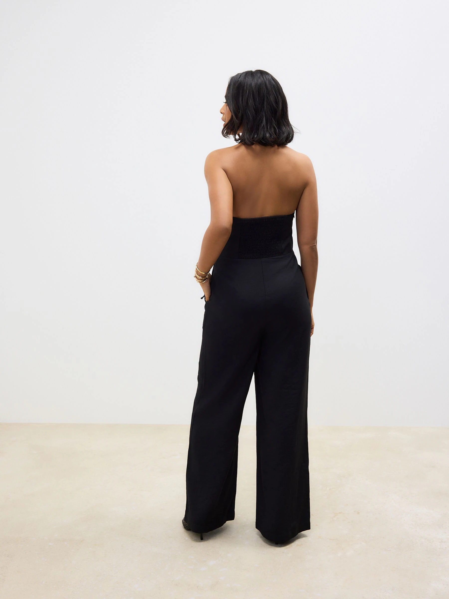 Zwart - Jumpsuit met halterhals