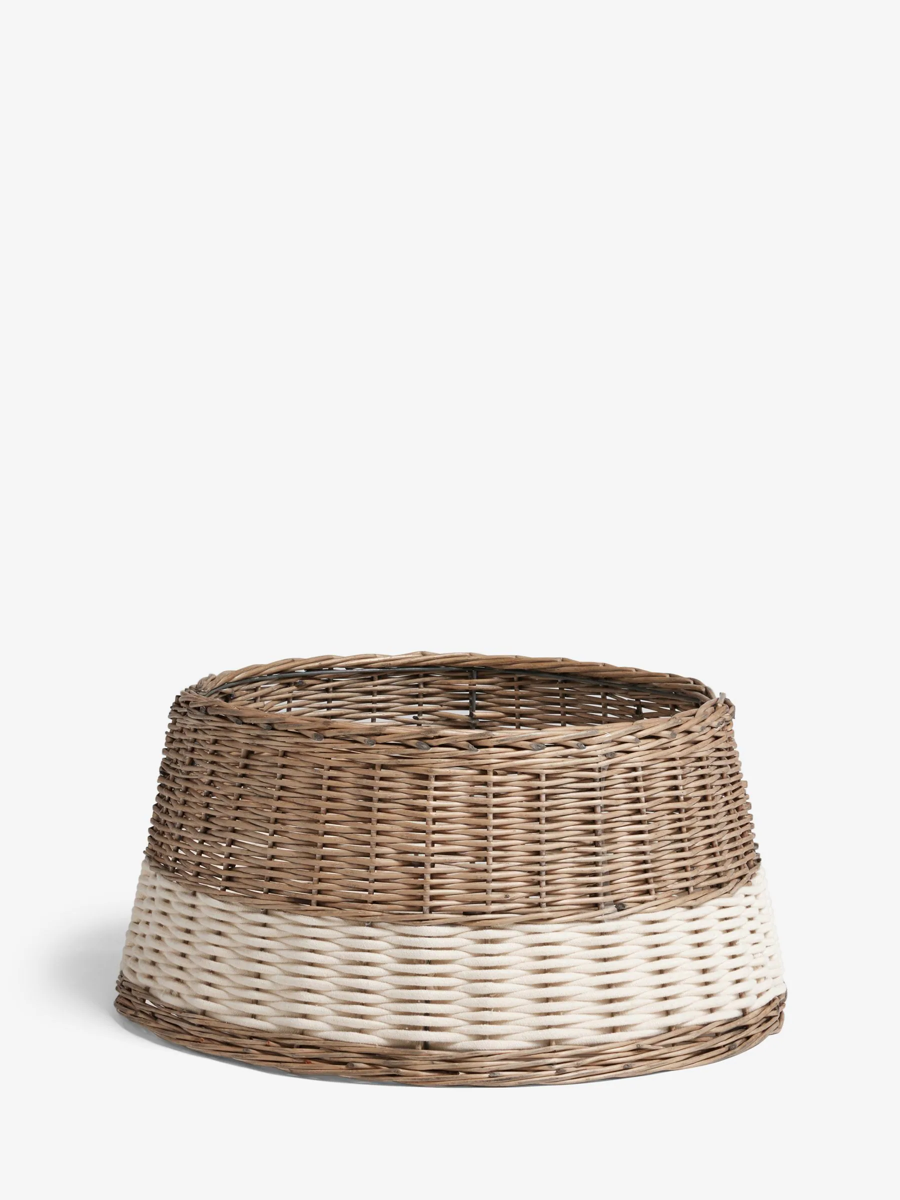 Christmas Malvern Wicker Tree Skirt
