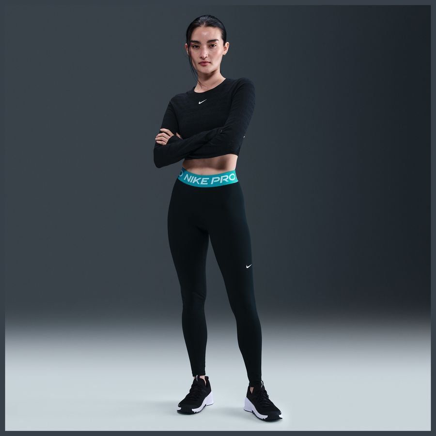 Nike Pro