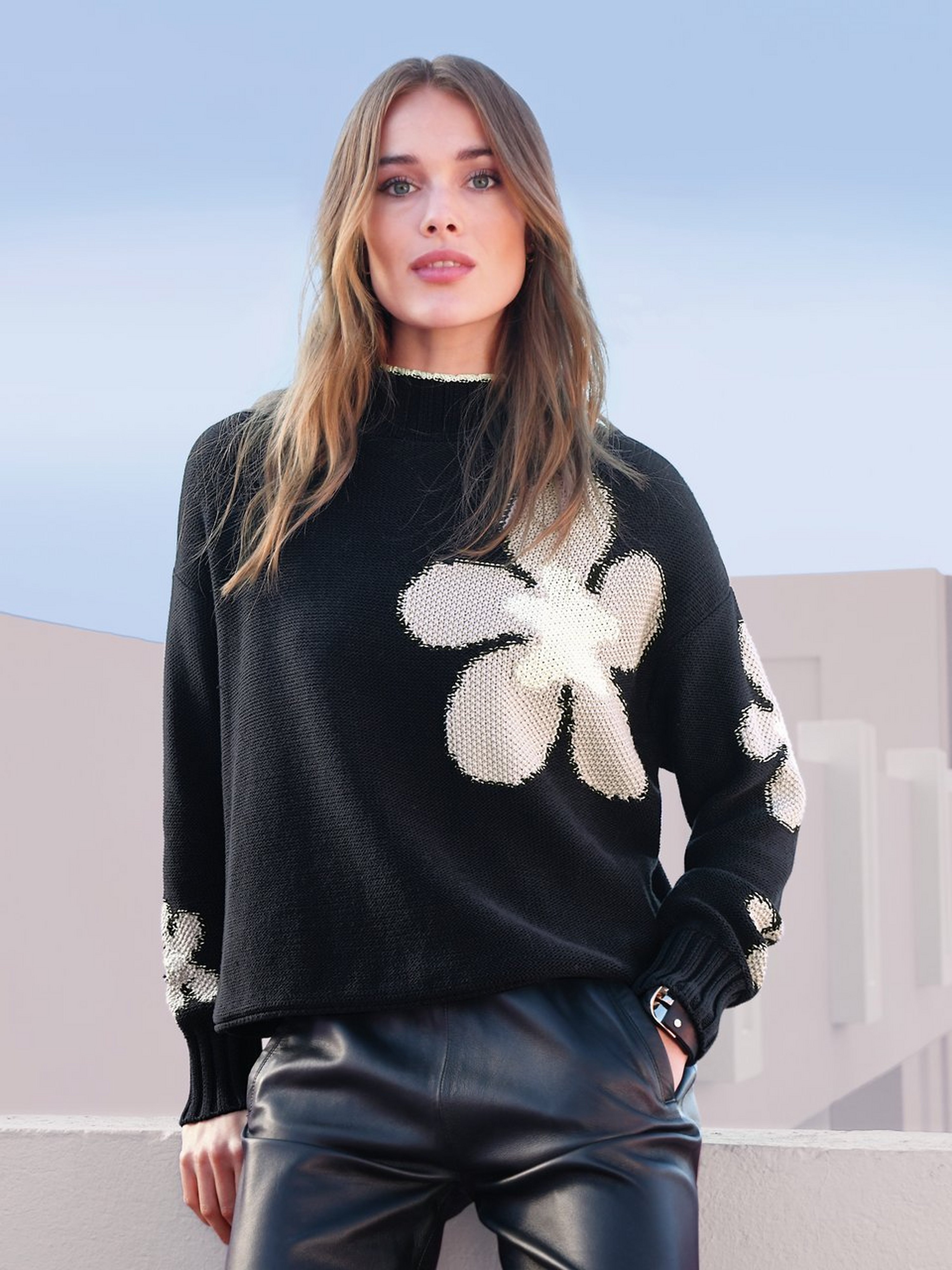 Pullover mit Stehbund