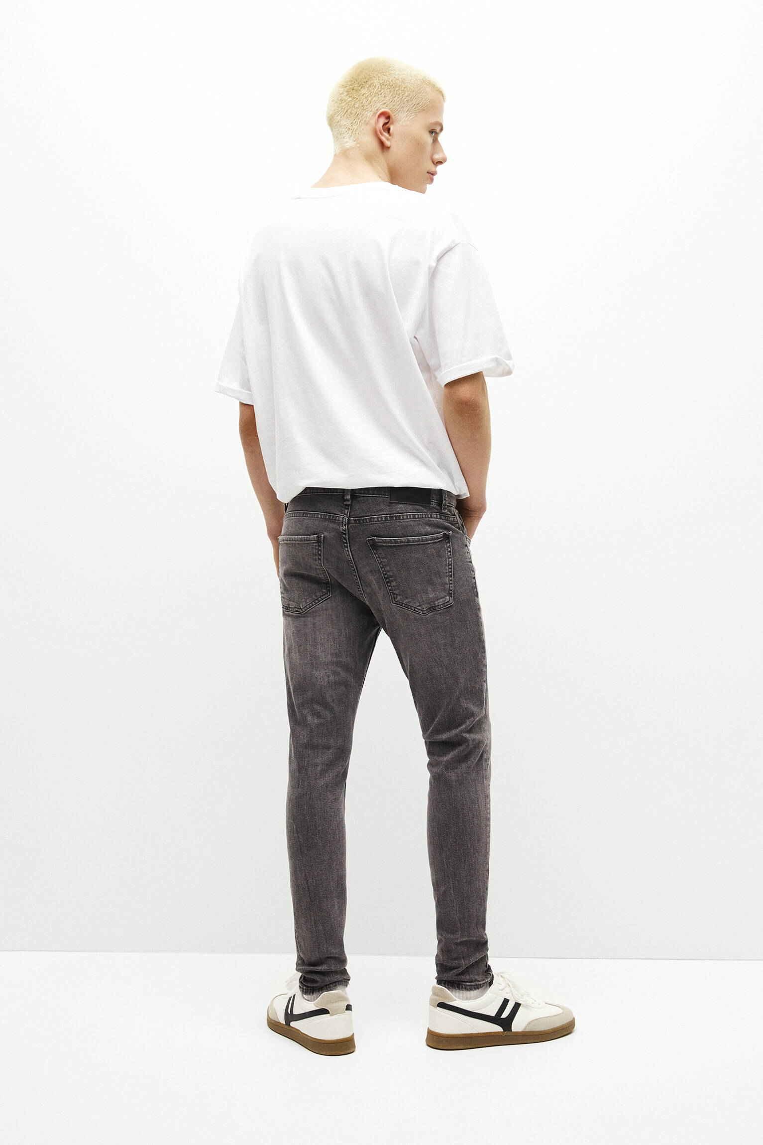 CALÇA JEANS SKINNY - CINZA ESCURO