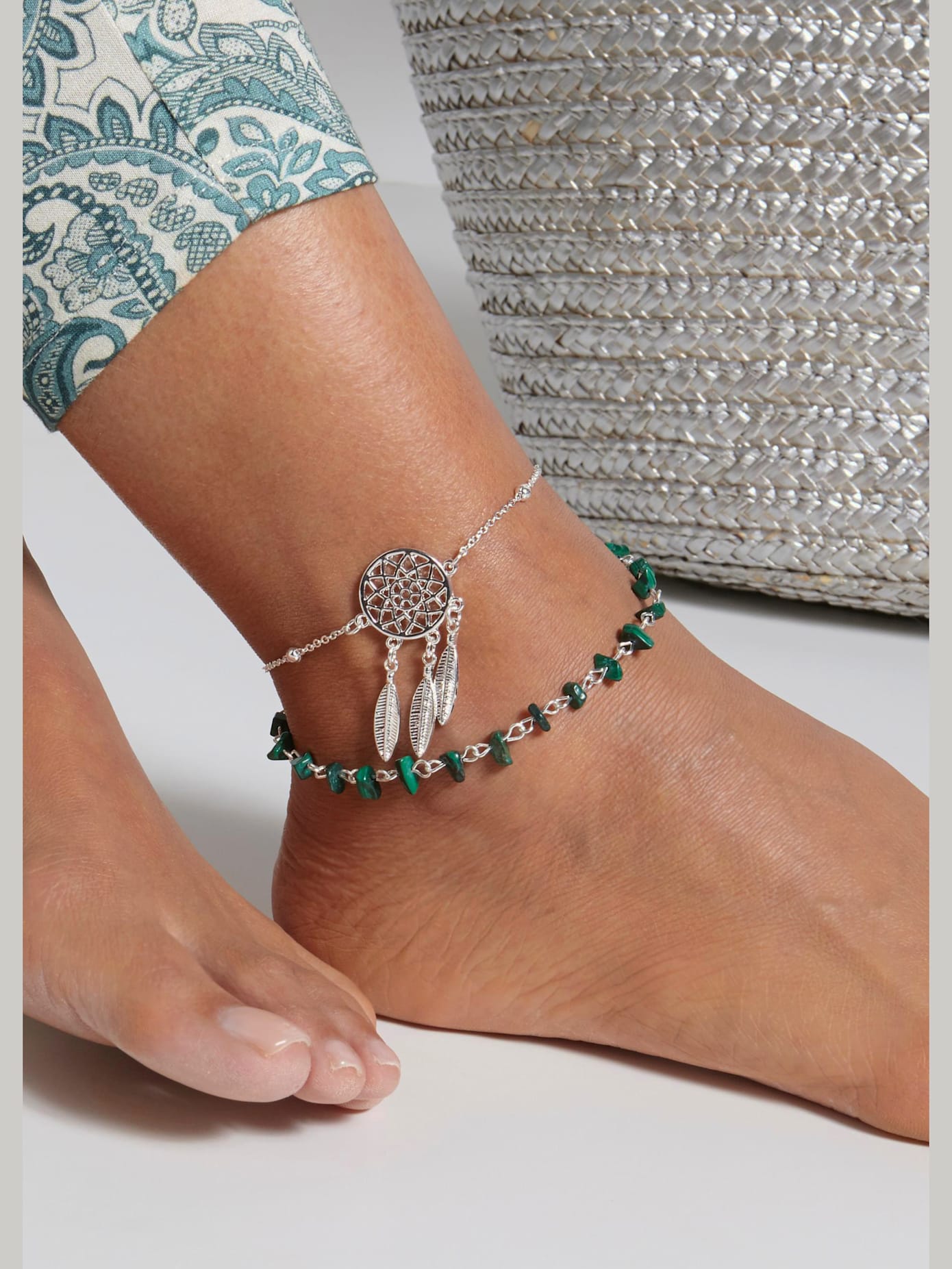 Chaîne de cheville avec pendentif joli repose-pied avec plumes en métal et pierres fantaisie