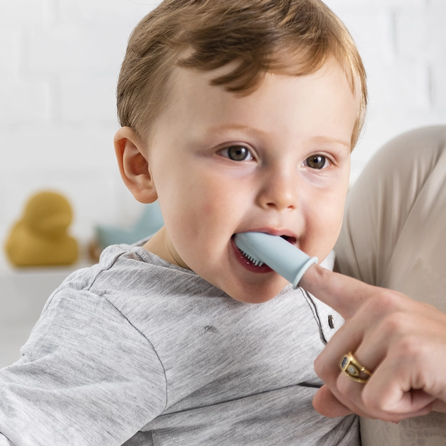 Nattou Set mit 2 Babyzahnbürsten blau
