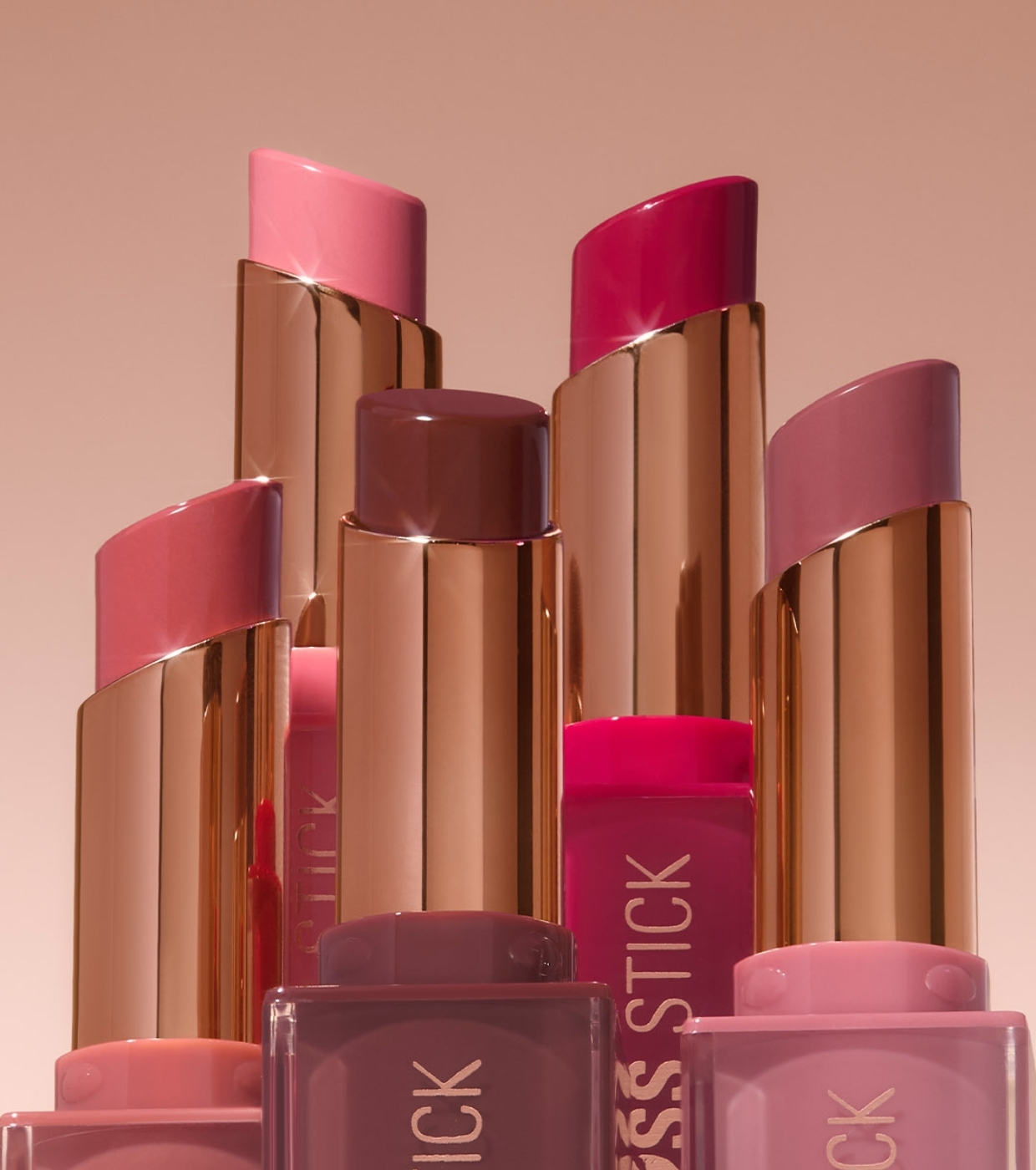Makeup Revolution - Batom Pout Lip Gloss Stick - Sweet Rose