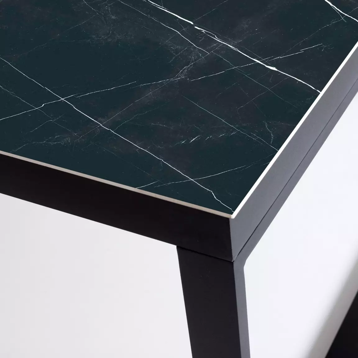Table de jardin en aluminium et céramique 10 places (240 x 120 cm) Kore Noir marbré