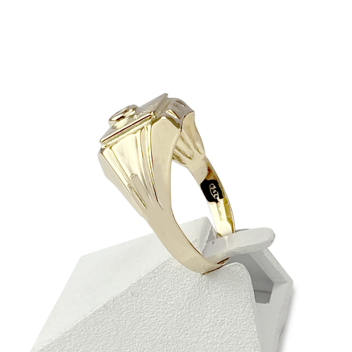Bague chevalière d'occasion or 750 zirconia