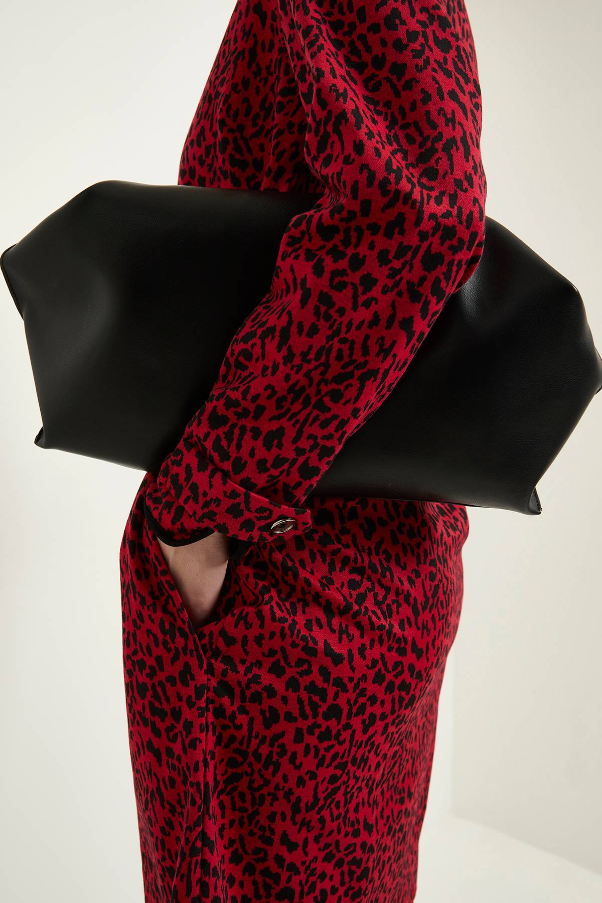 Wallis Robe Droite À Fermeture Éclair En Ponte Jacquard Léopard