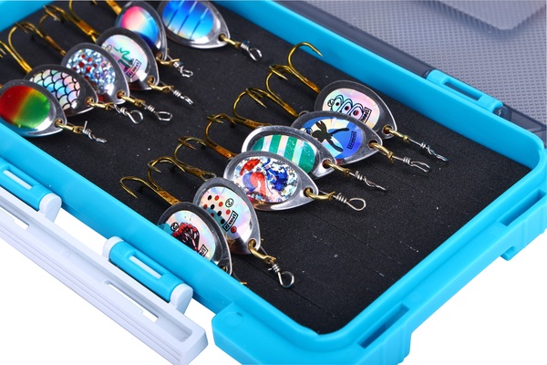 Boîte avec assortiment de cuillères Fish4All Spinner Box 6cm (3.7g) (12pcs)