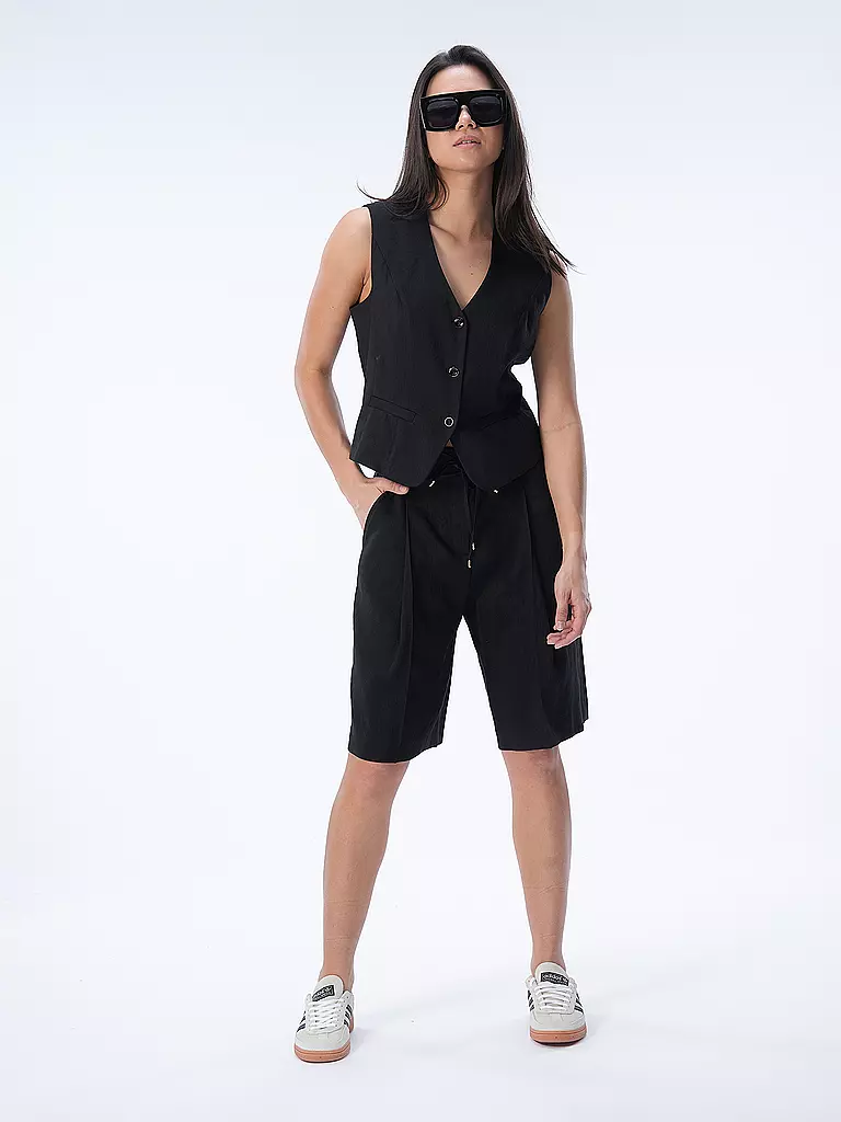 MARC CAIN Shorts WICHITA schwarz