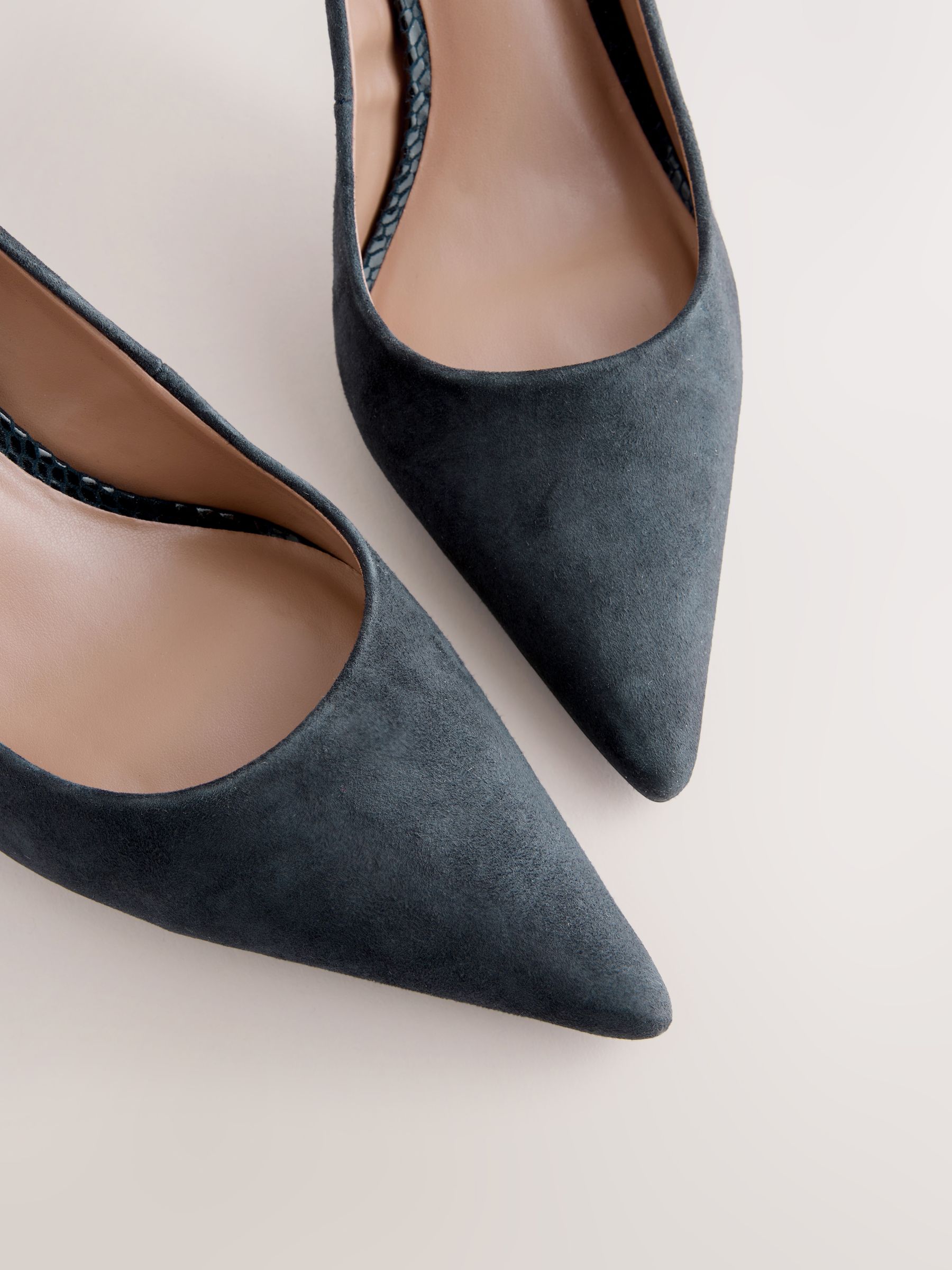 Marineblauw suède - Leren mid-court pumps
