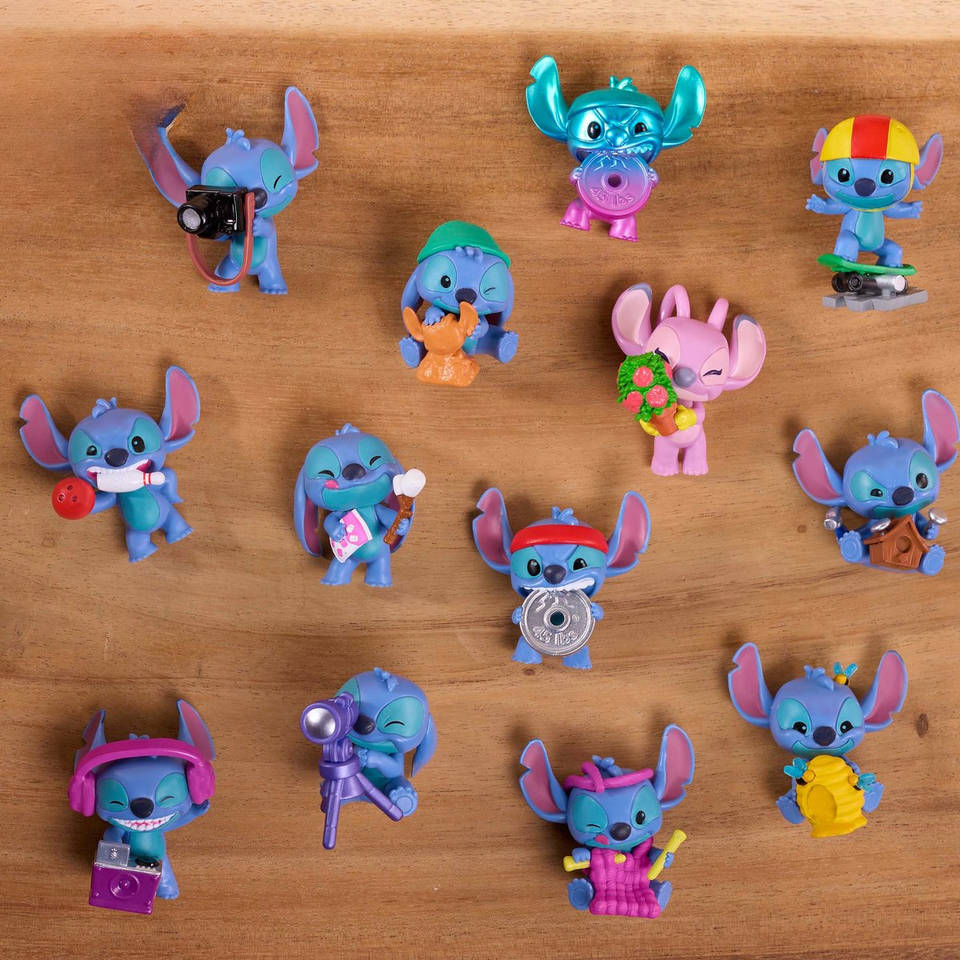 Stitch Collectable mini figuren in een capsule S2
