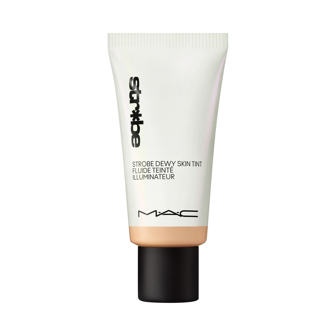 MAC STROBE STROBE DEWY SKIN TINT