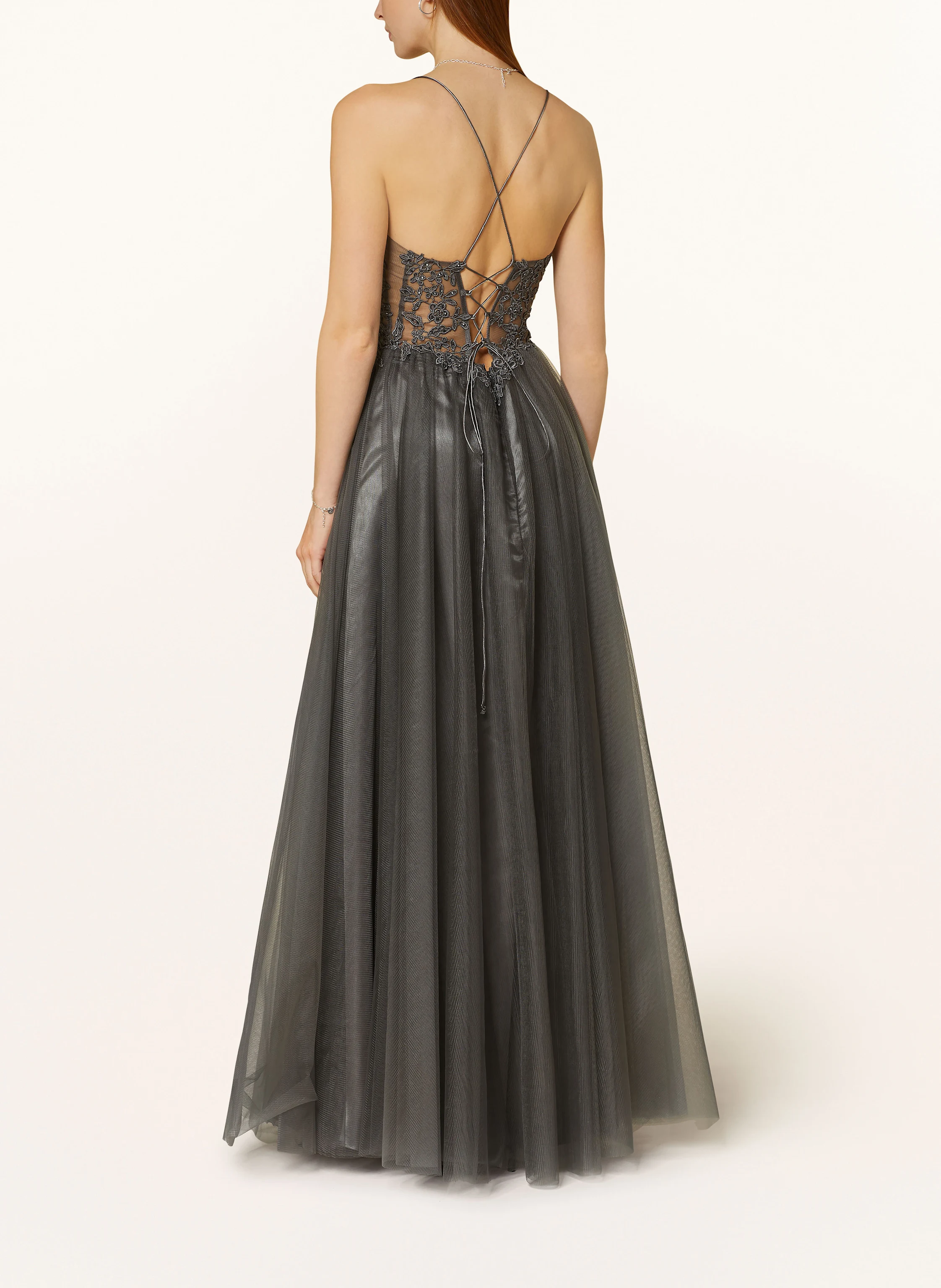 VM Vera Mont Abendkleid mit Schmucksteinen