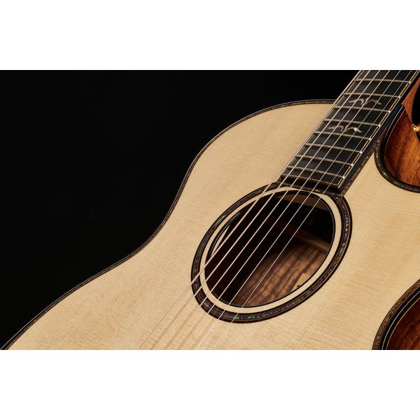 Taylor 914ce Koa shaded Edge Burst