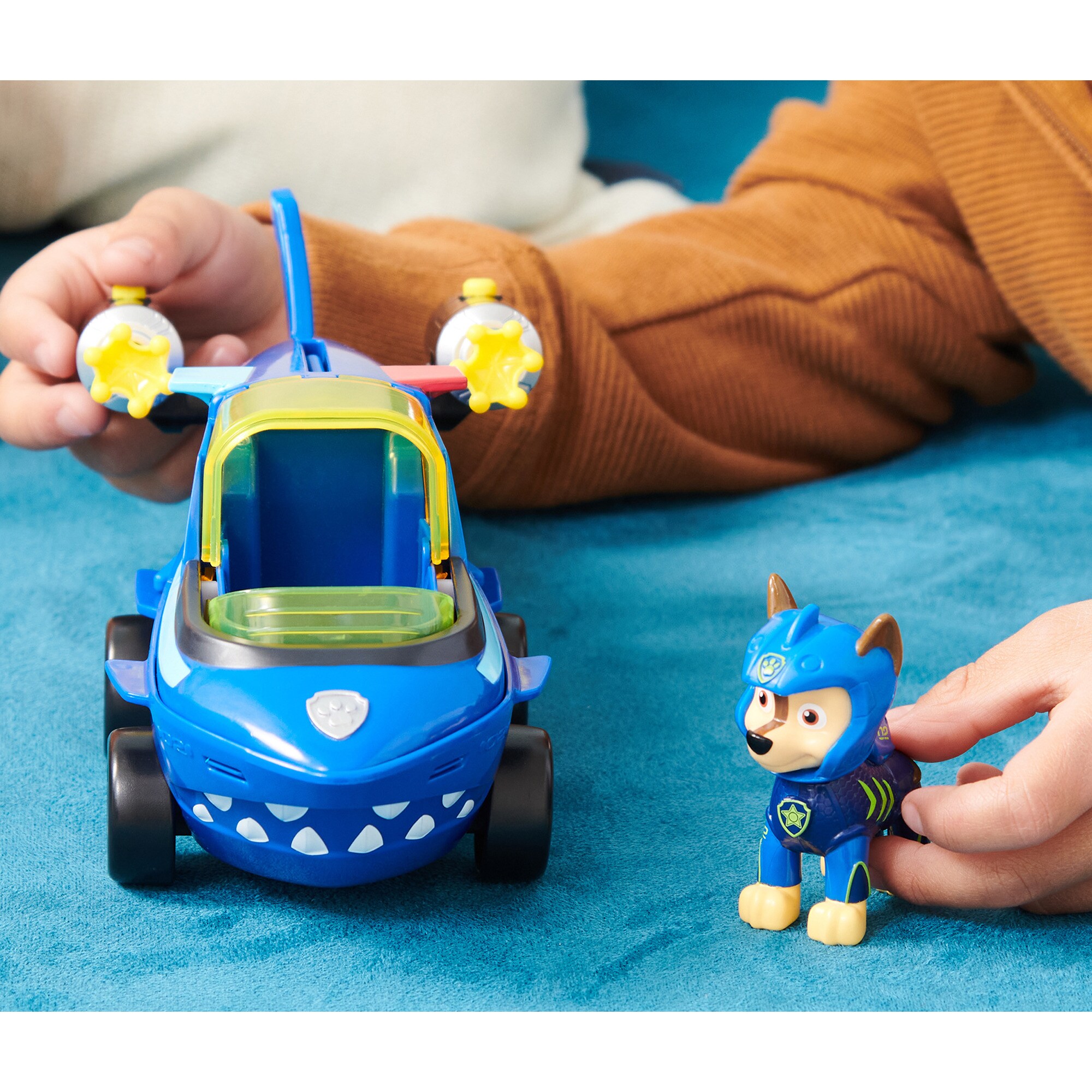 Spin Master Spielfahrzeug Paw Patrol Aqua Pups - Basis Fahrzeug im Hai-Design mit Chase-Welpenfigur