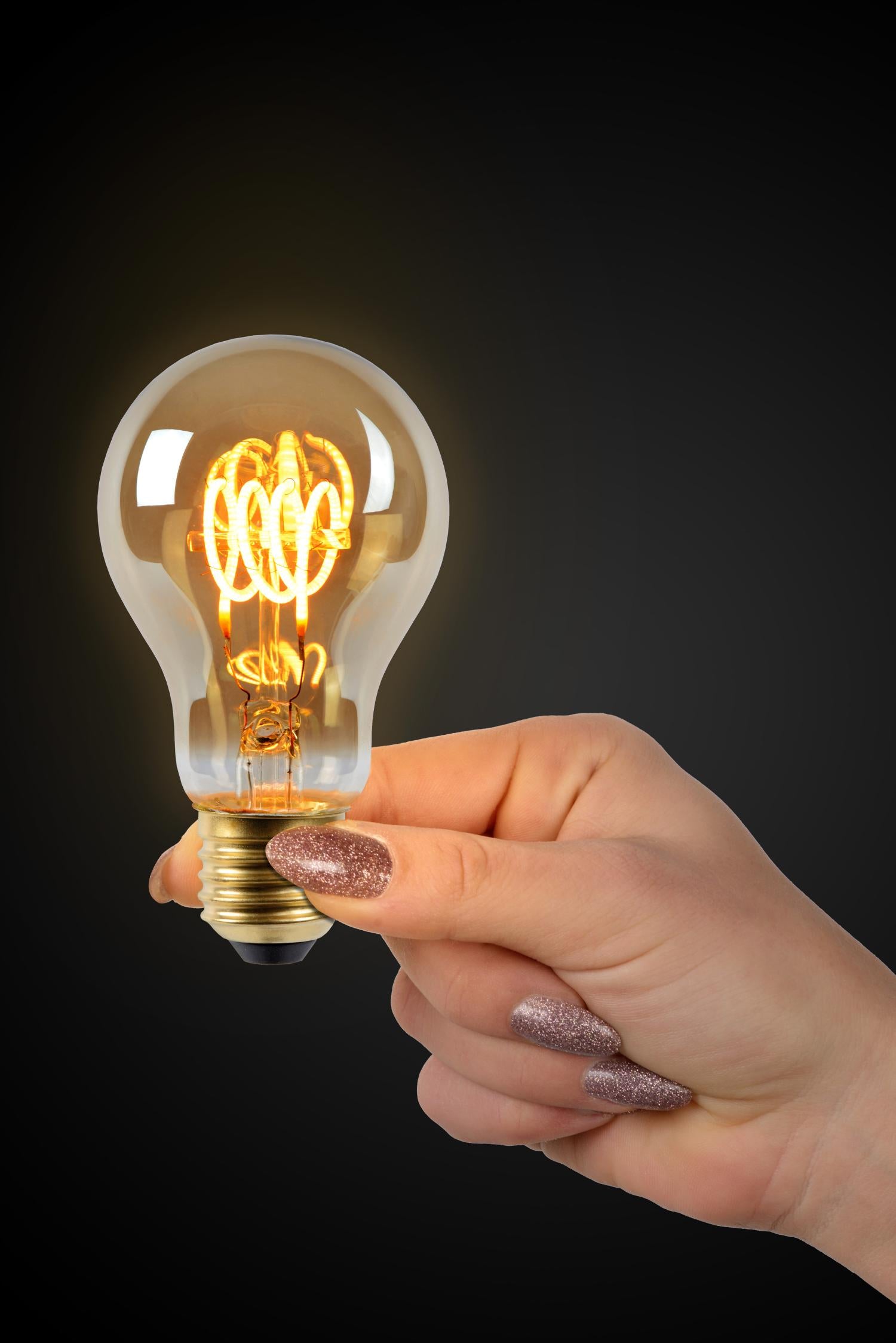 A60 LED lichtbron E27 5W 2200K amber dimbaar