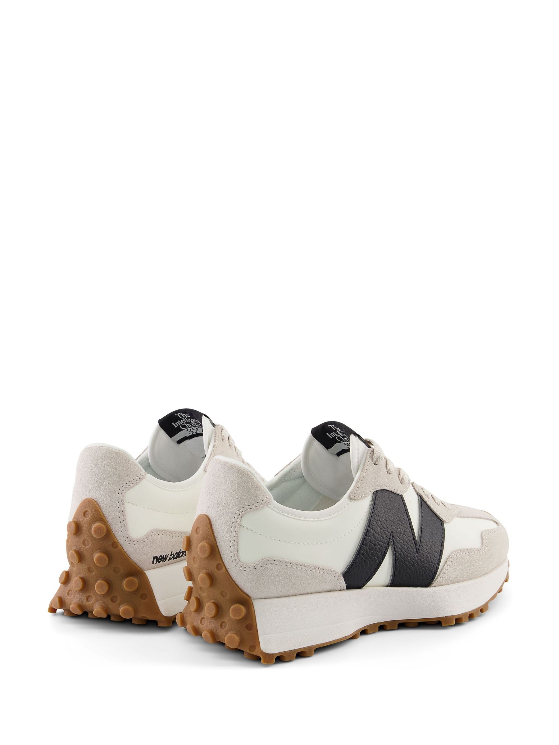 Zwart op wit - New Balance 327 damessneakers