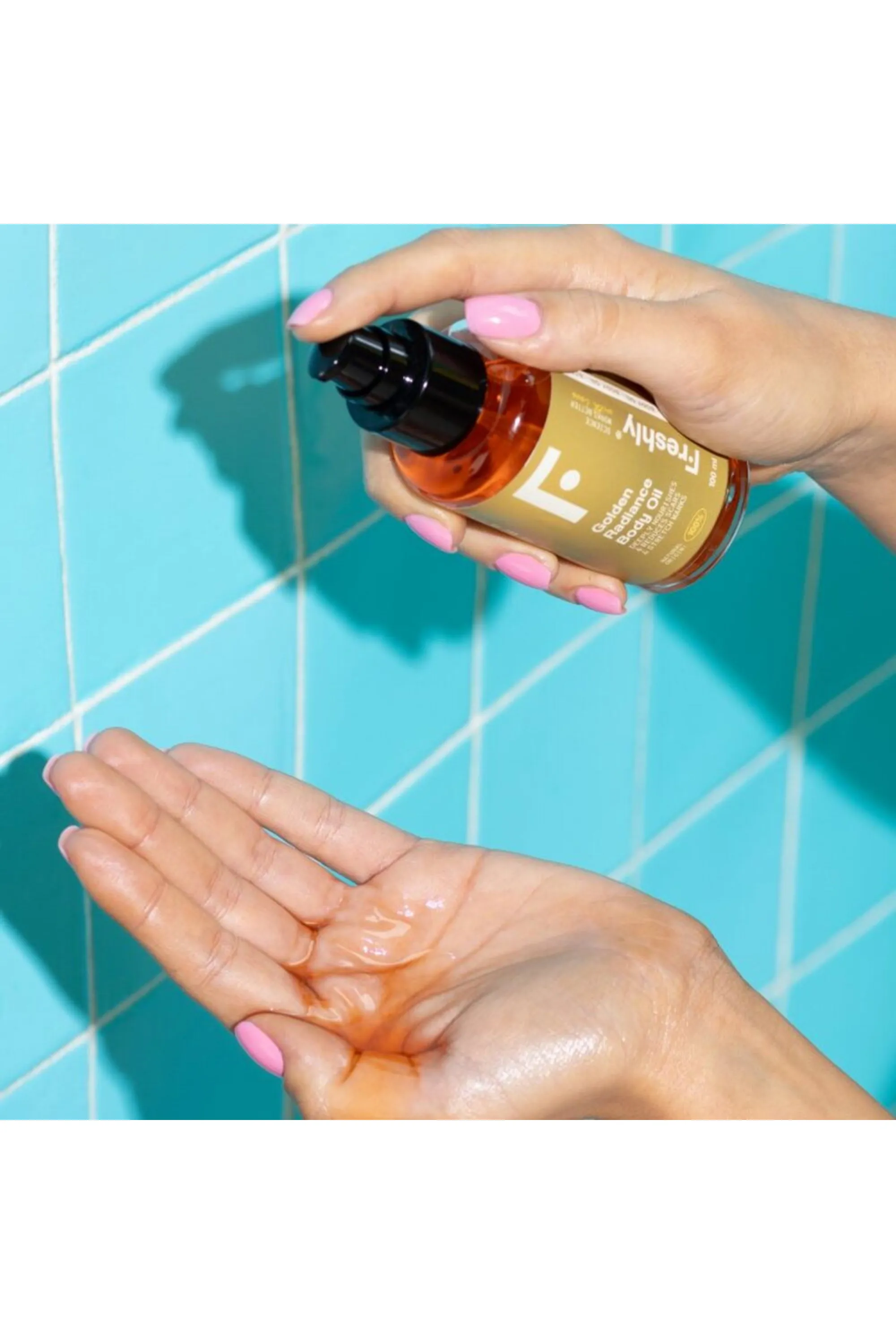 FRESHLY COSMETICS Huile pour le corps Golden radiance-100 ml