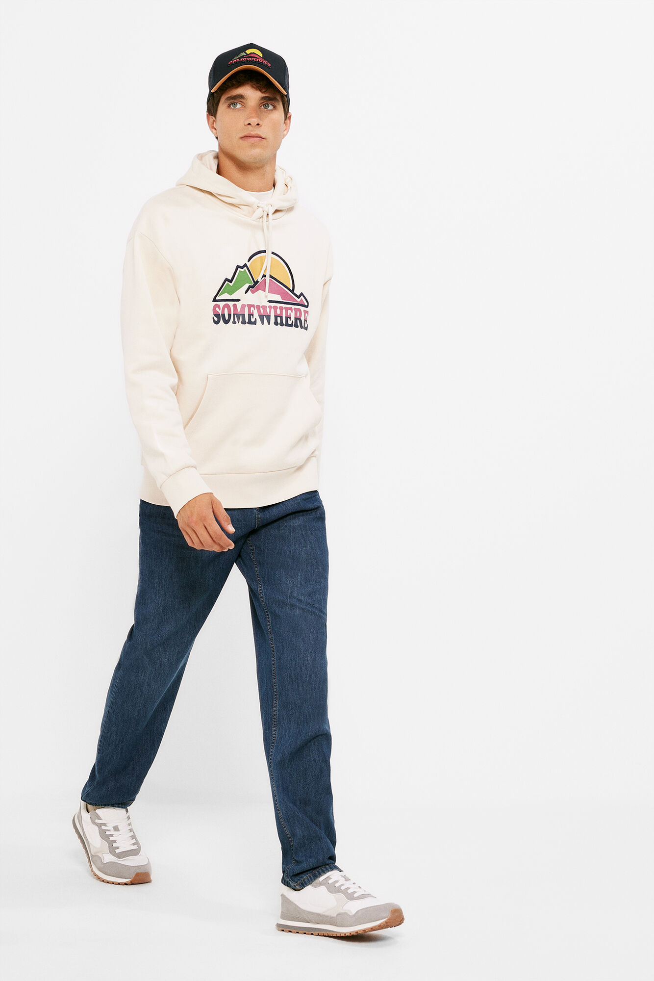 Calça jeans normal, lavagem muito clara, lavagem média escura