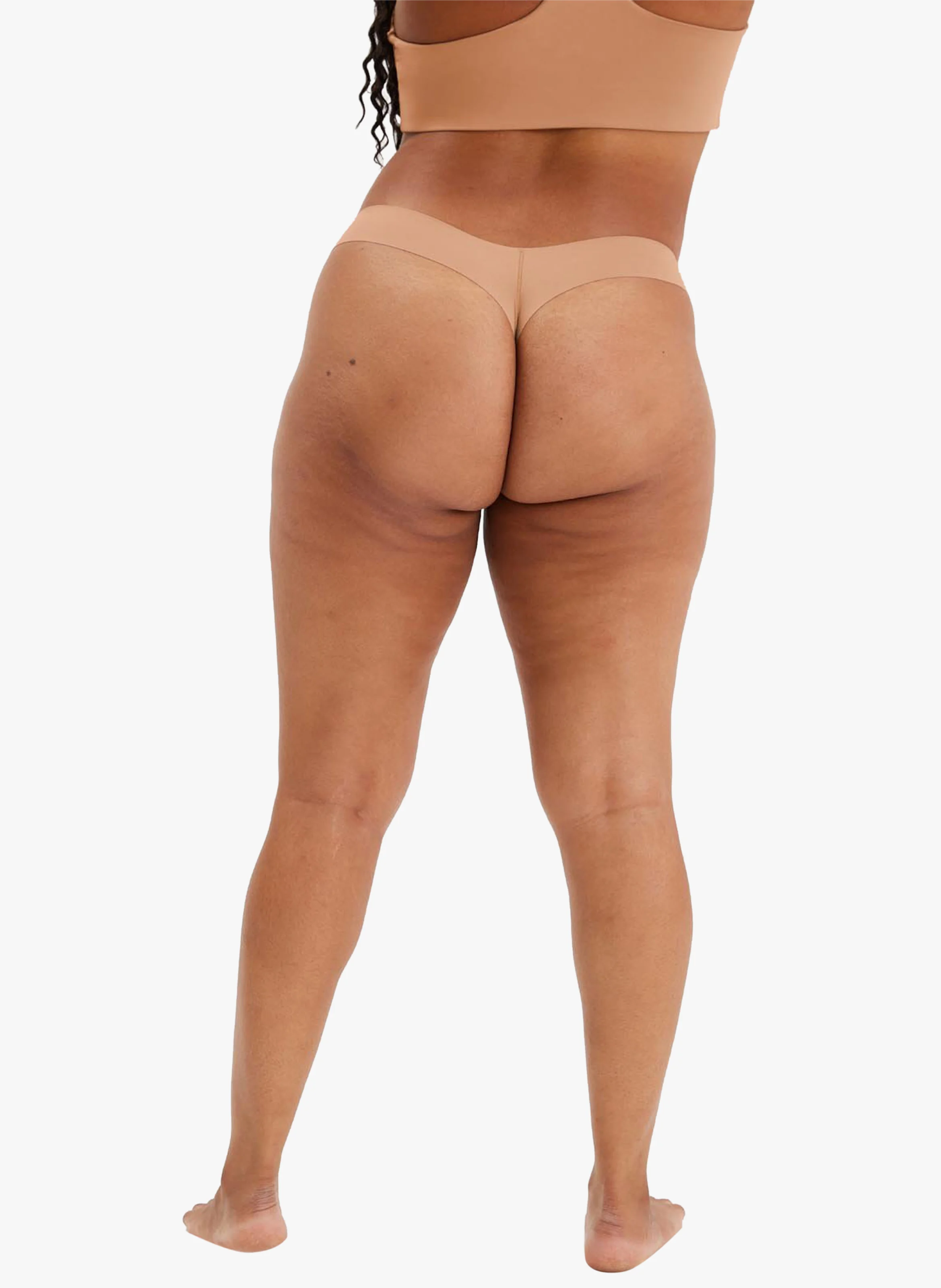 String sans coutures| Beige