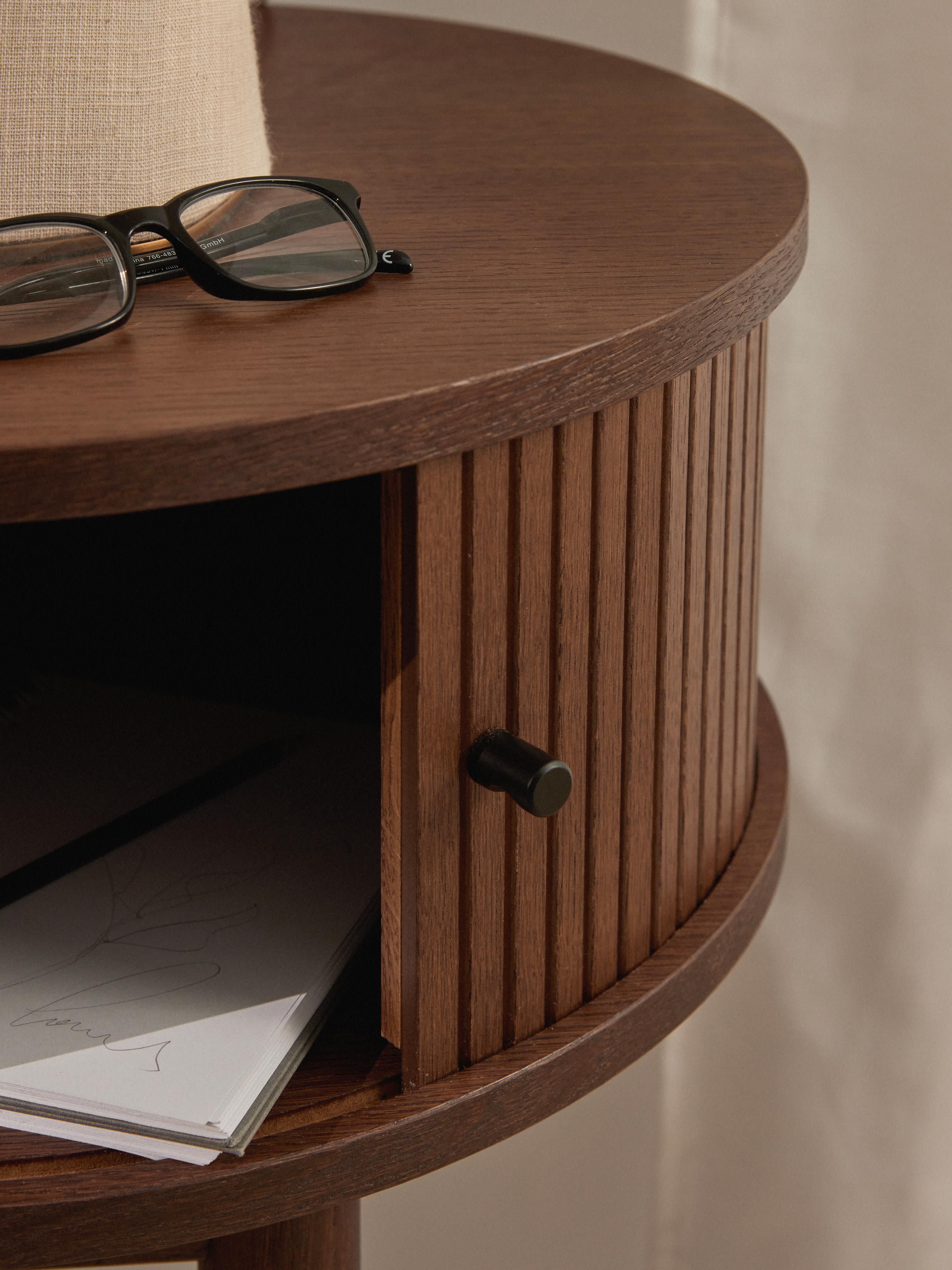 Bureau Calary met geribde voorzijde