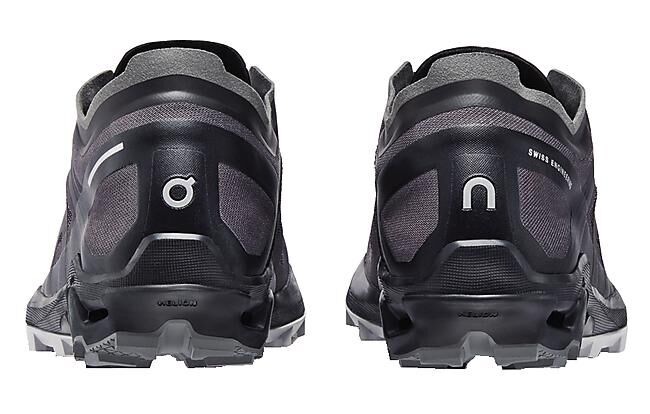 ON RUNNING - CHAUSSURES DE TRAIL CLOUDVENTURE PEAK 3 W