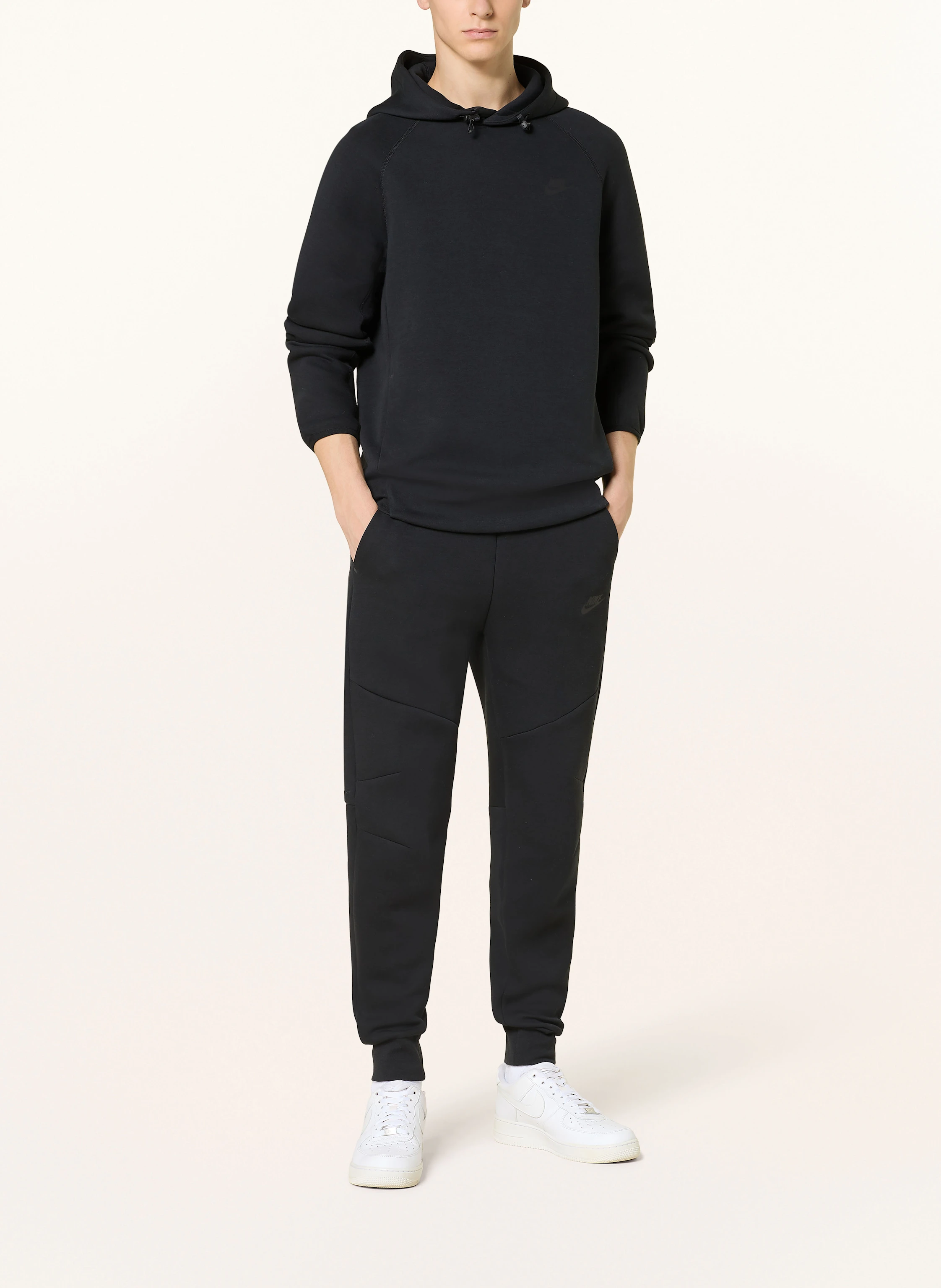 Nike Sweatpants TECH