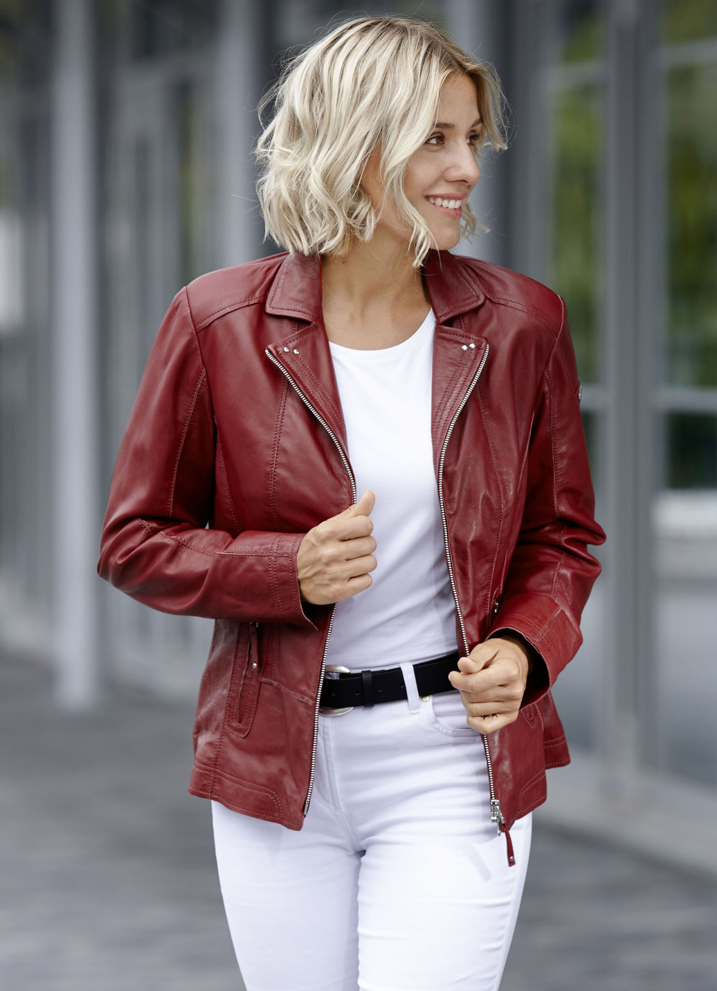 Lederkurzjacke von „Cabrini“