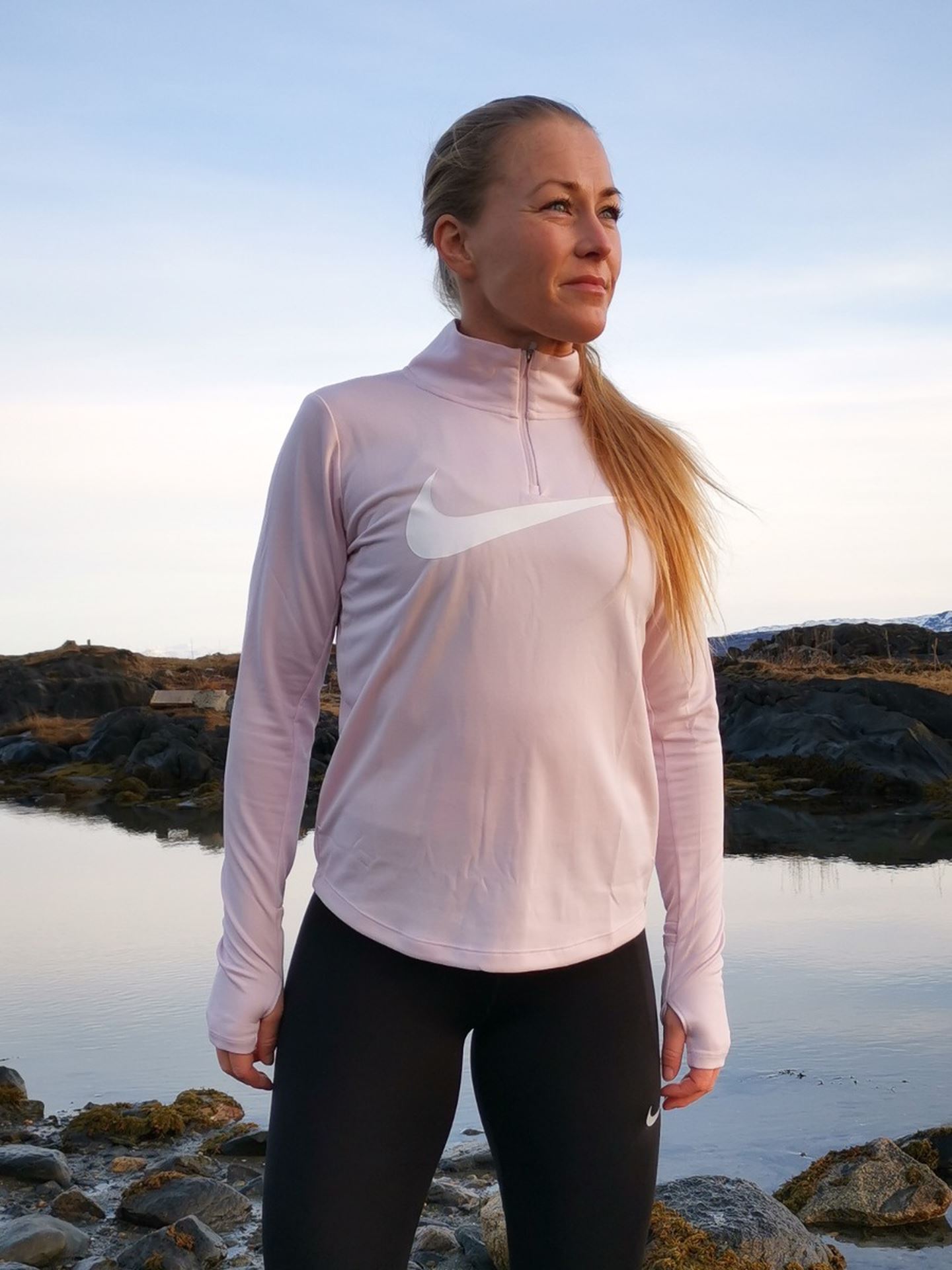 Swoosh Midlayer Run