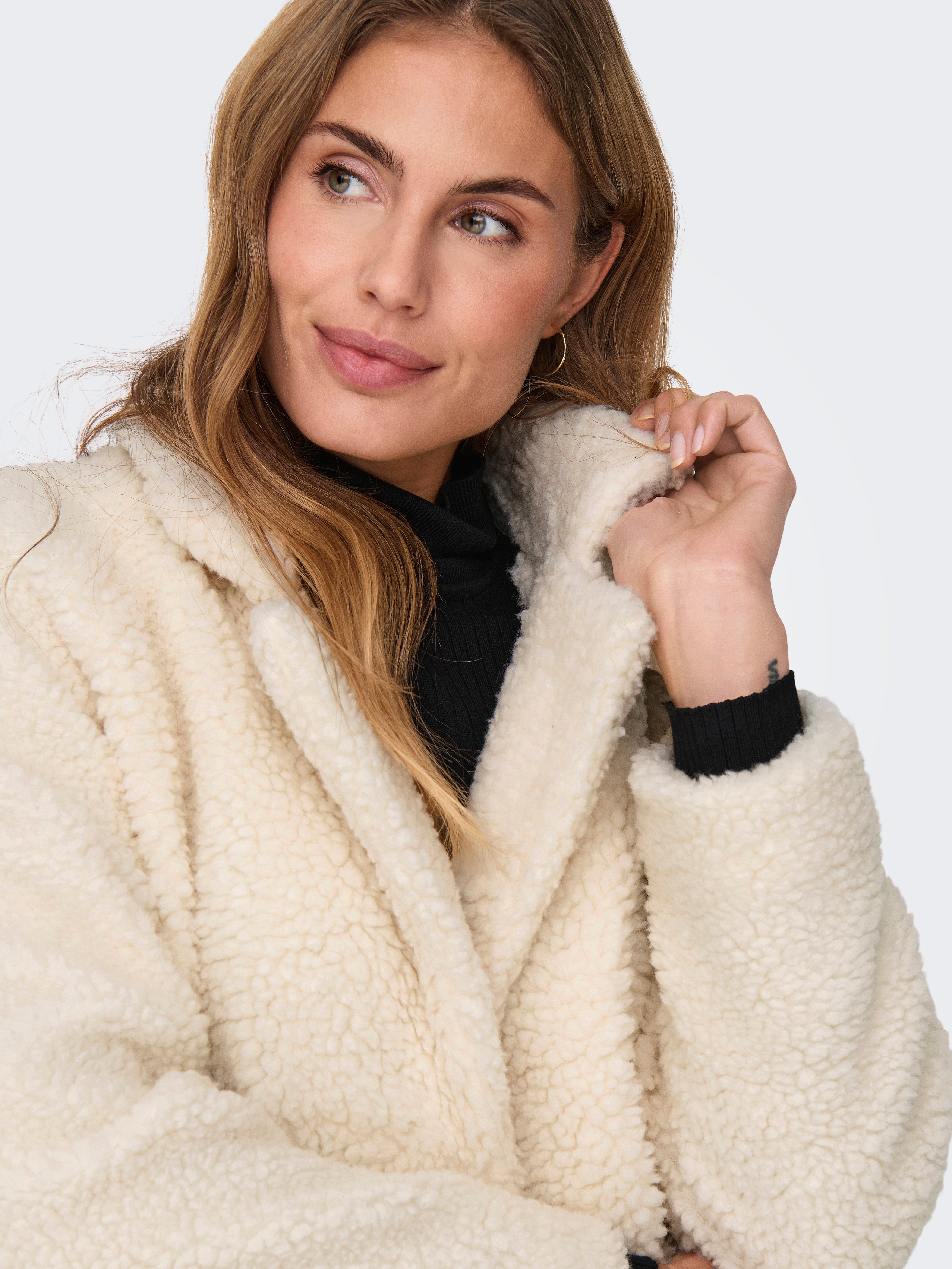 ONLNEWAURELIA Teddyfell Jacke Whisper White