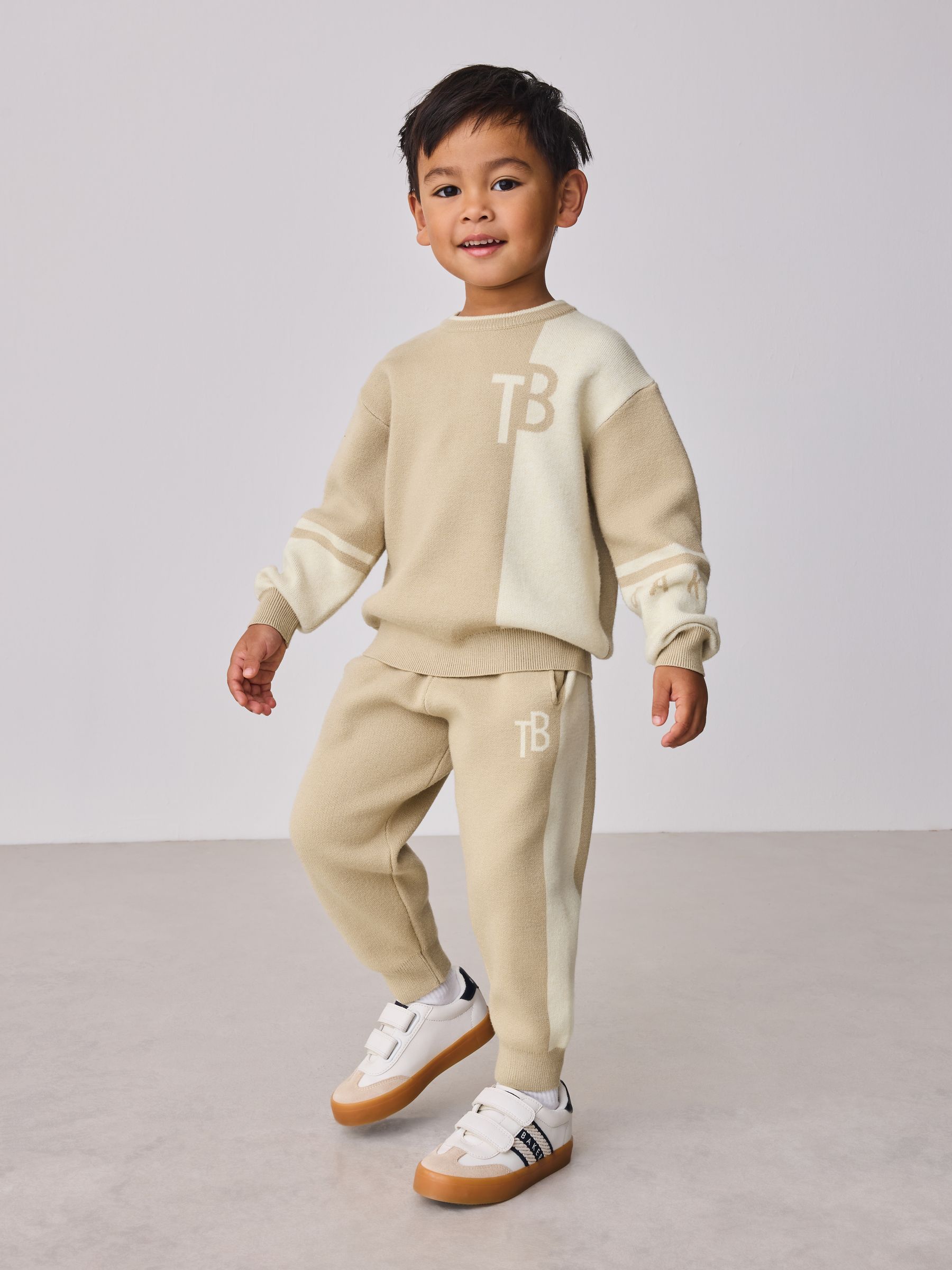 Pastelgeel - Baker by Ted Baker Colourblock Knitted Sweatshirt and Joggers Set