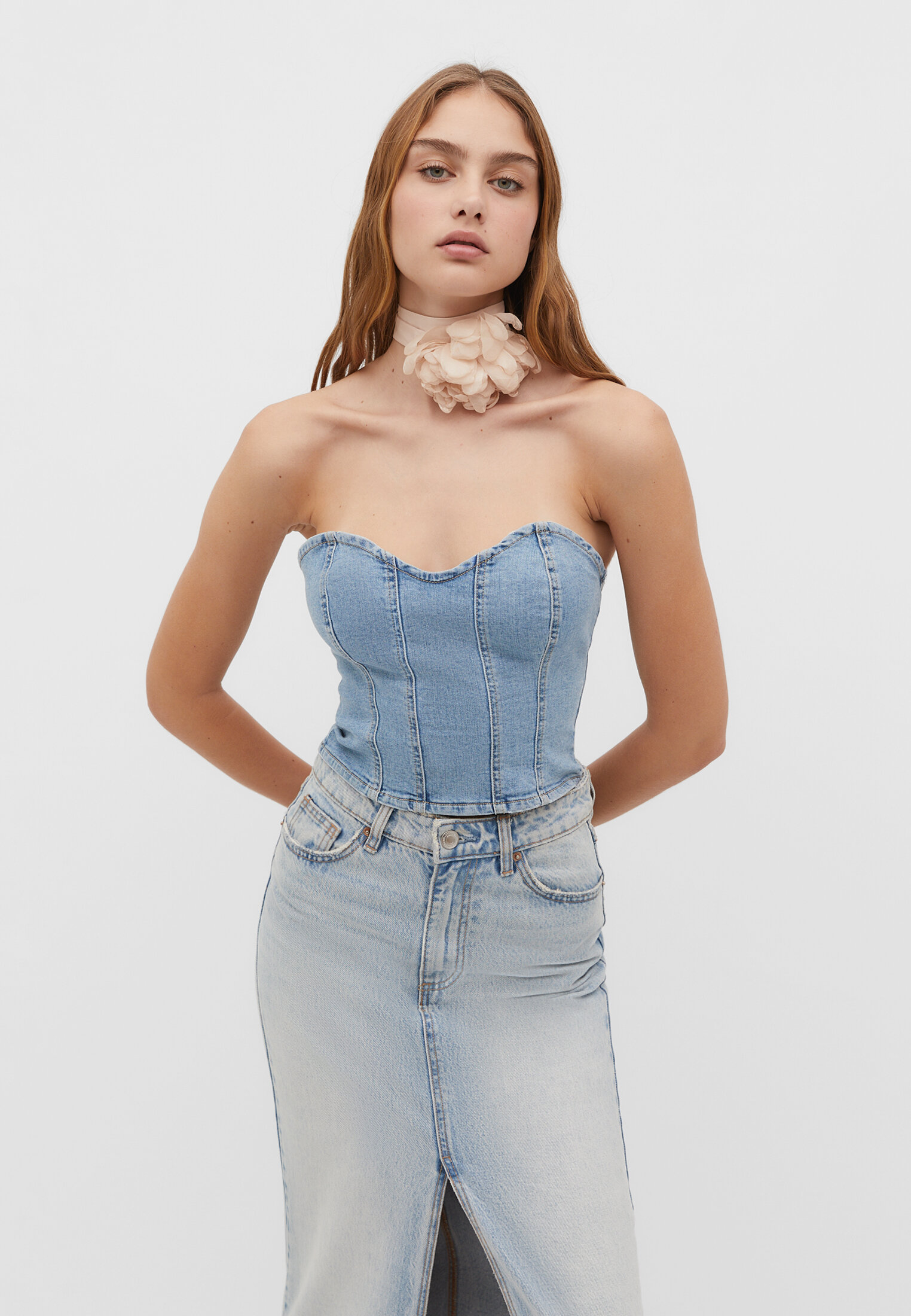Gargantilha floral