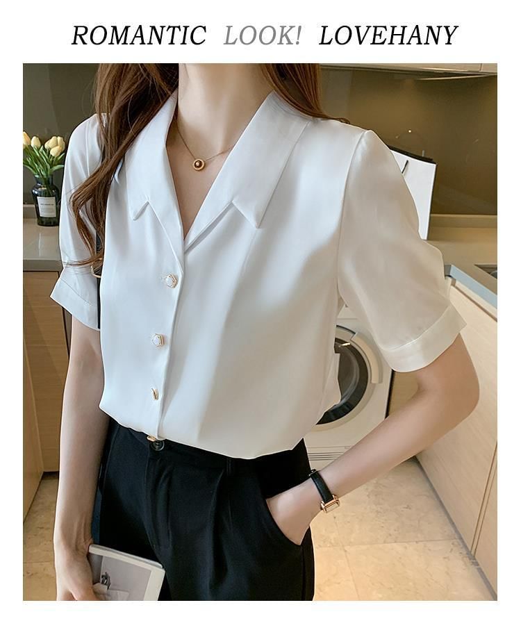 Hevnir - Blouse met korte mouwen en kraag
