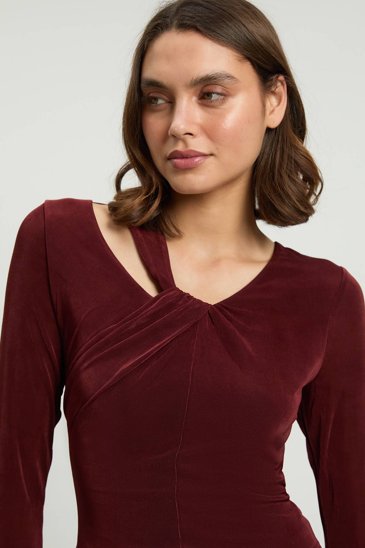 KarenMillen Haut À Manches Longues En Crêpe Fluide Avec Détail Torsadé